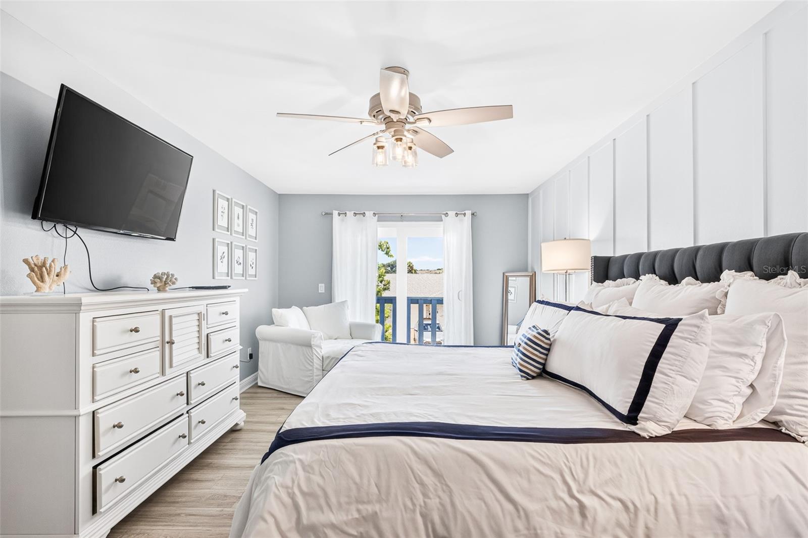 742 LAUREL BAY CIR