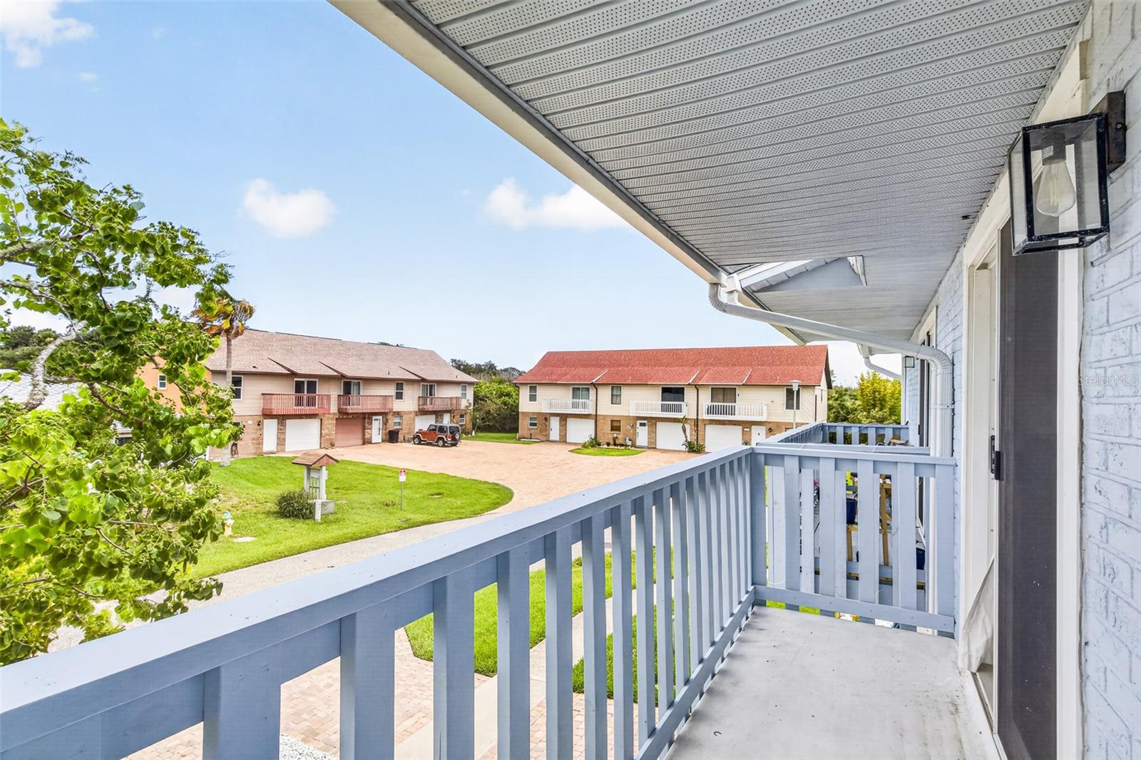 742 LAUREL BAY CIR