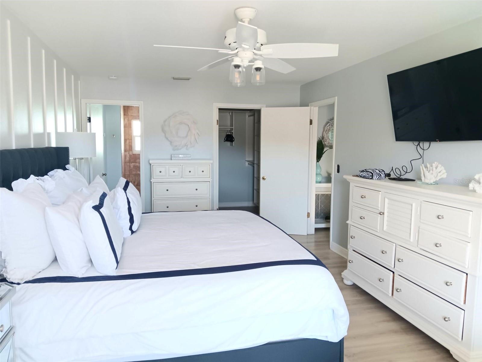 742 LAUREL BAY CIR