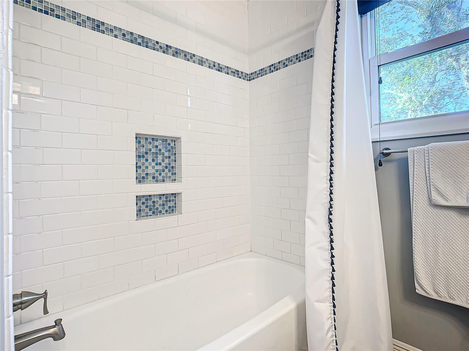 742 LAUREL BAY CIR