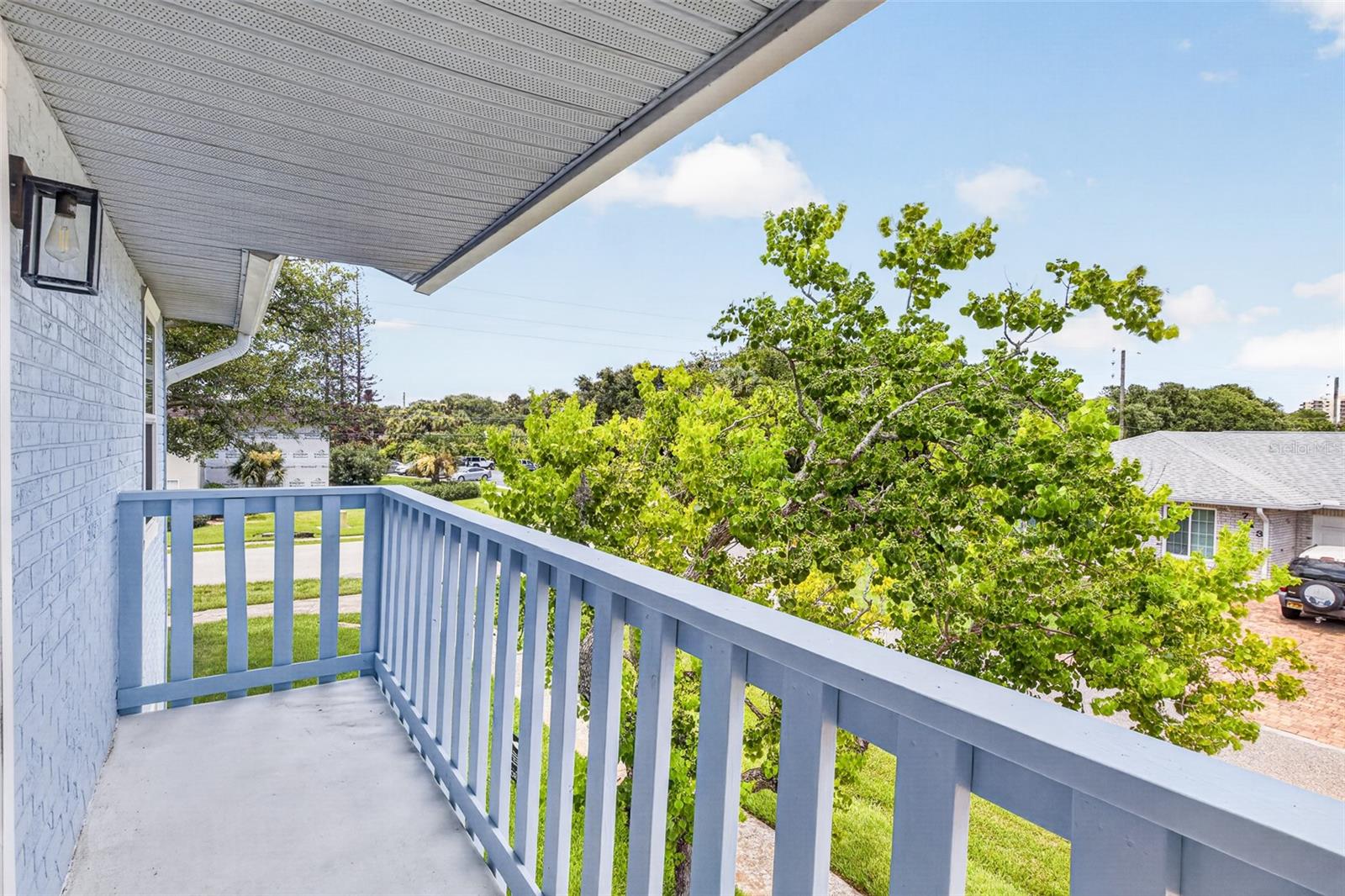 742 LAUREL BAY CIR