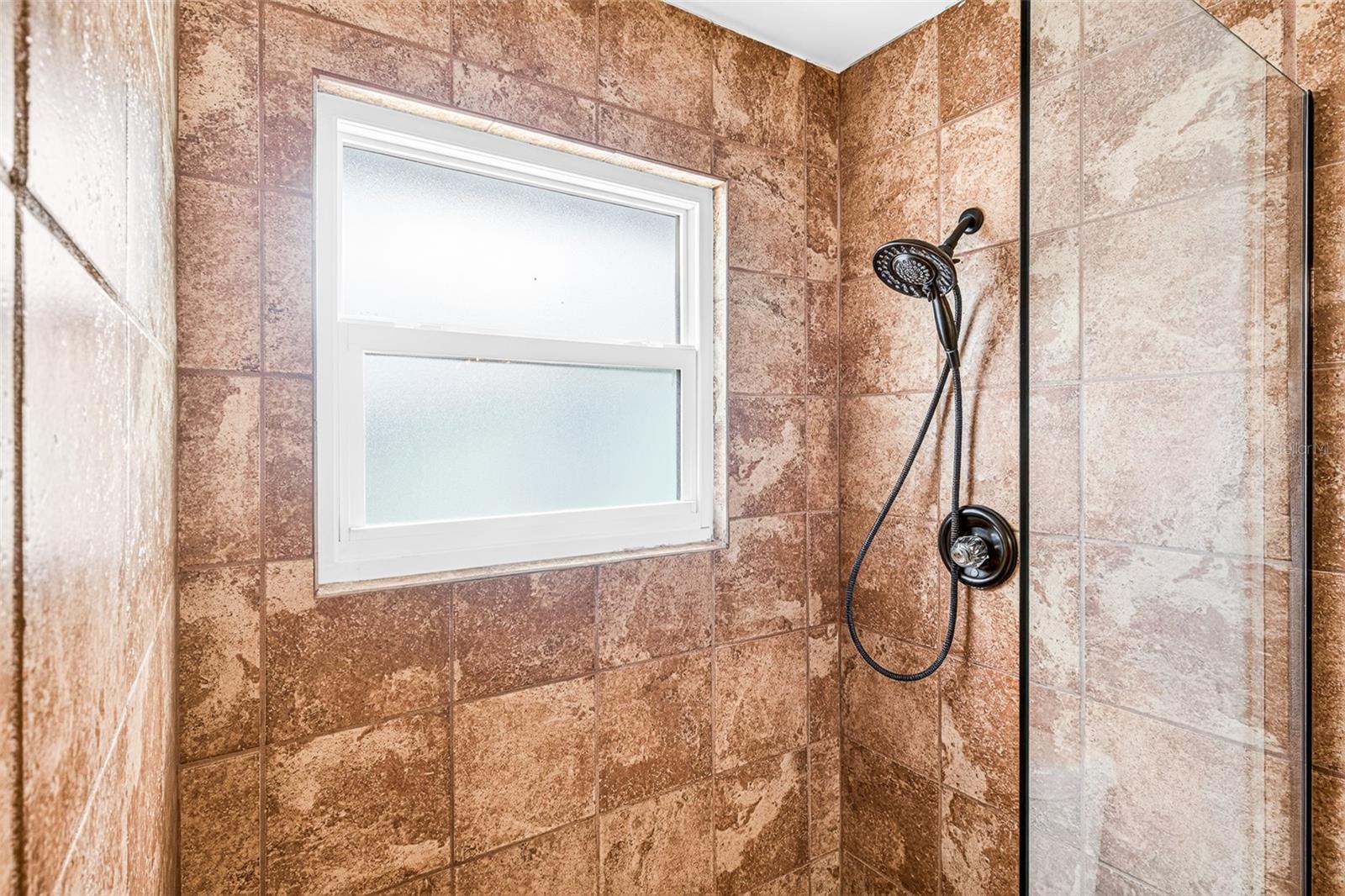 742 LAUREL BAY CIR