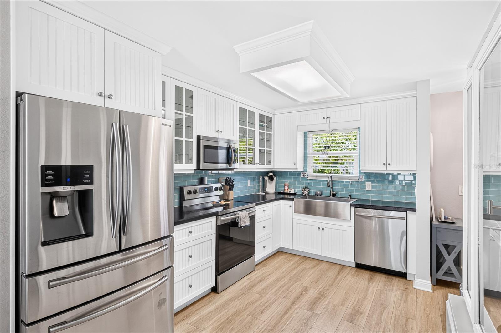 742 LAUREL BAY CIR