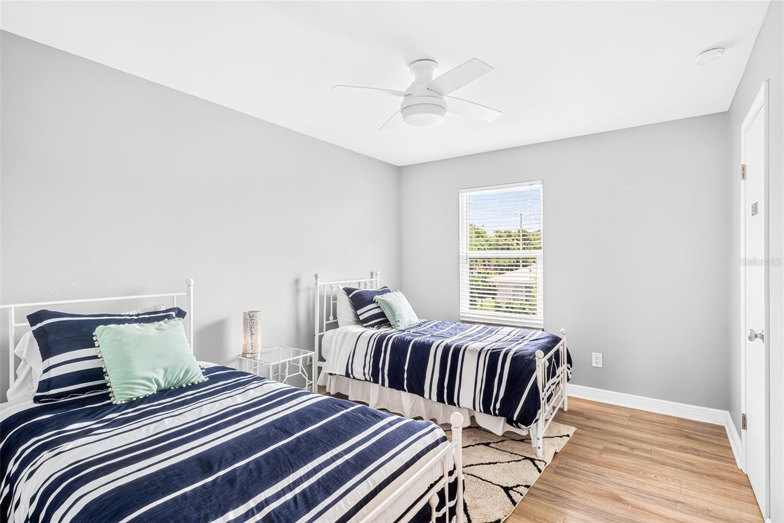 742 LAUREL BAY CIR