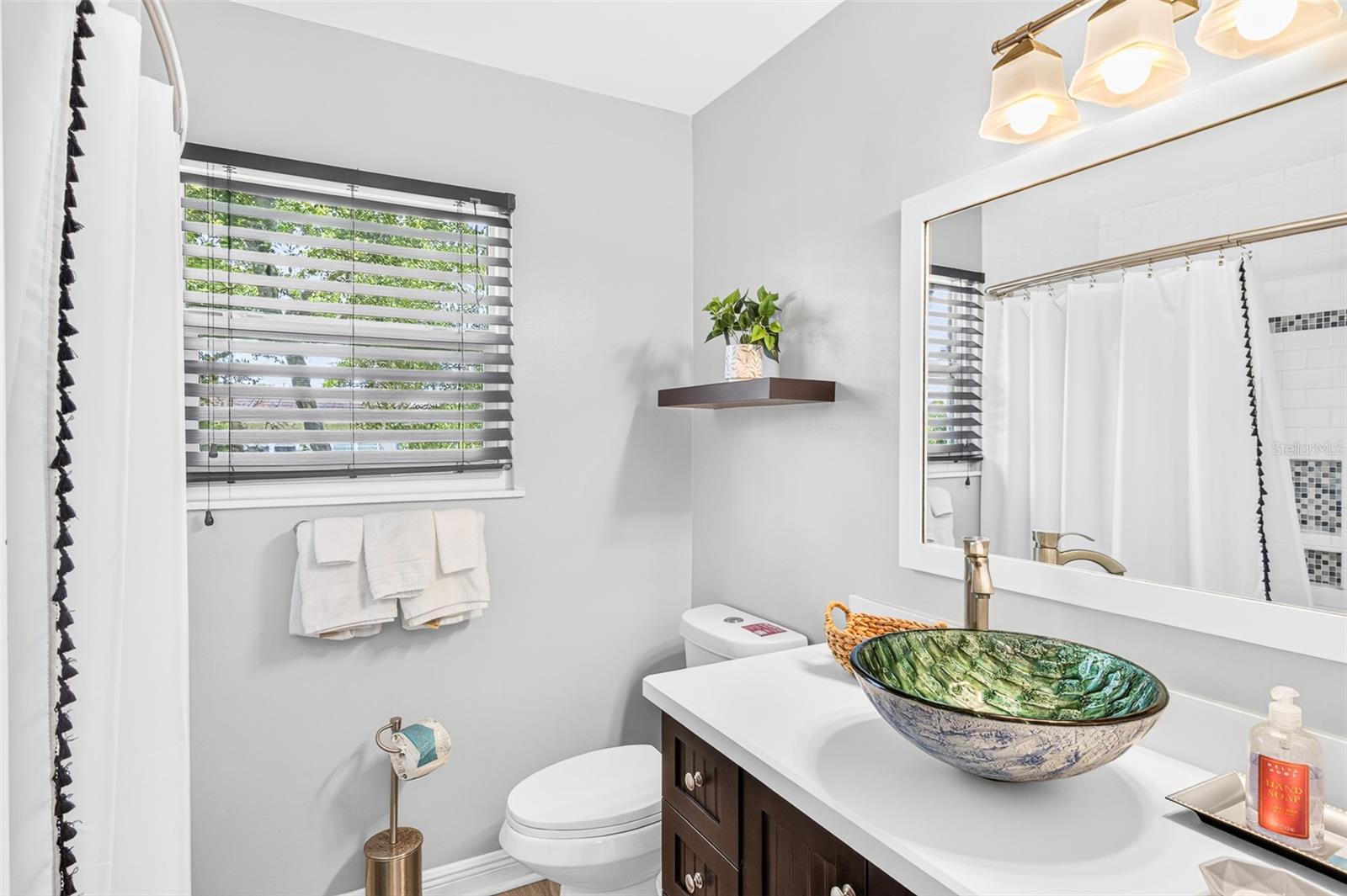 742 LAUREL BAY CIR