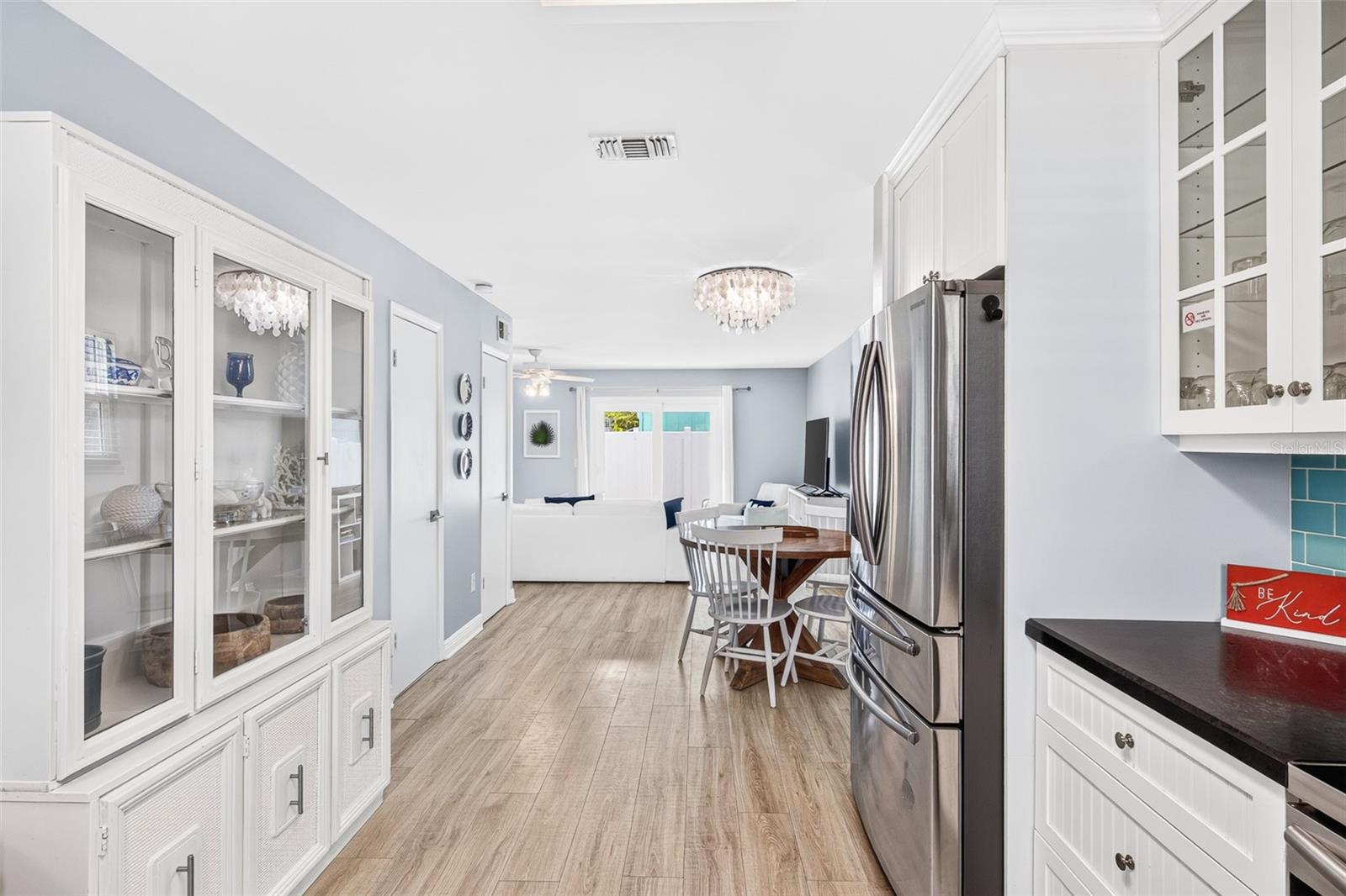 742 LAUREL BAY CIR