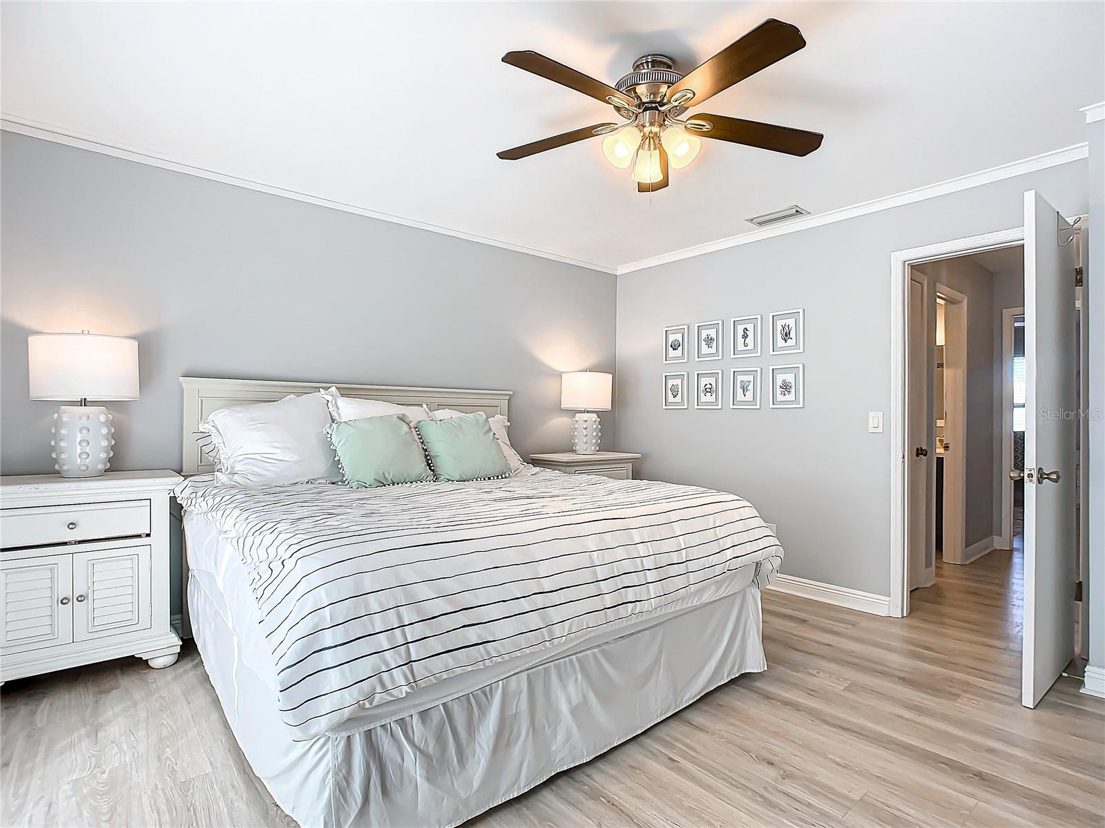 742 LAUREL BAY CIR