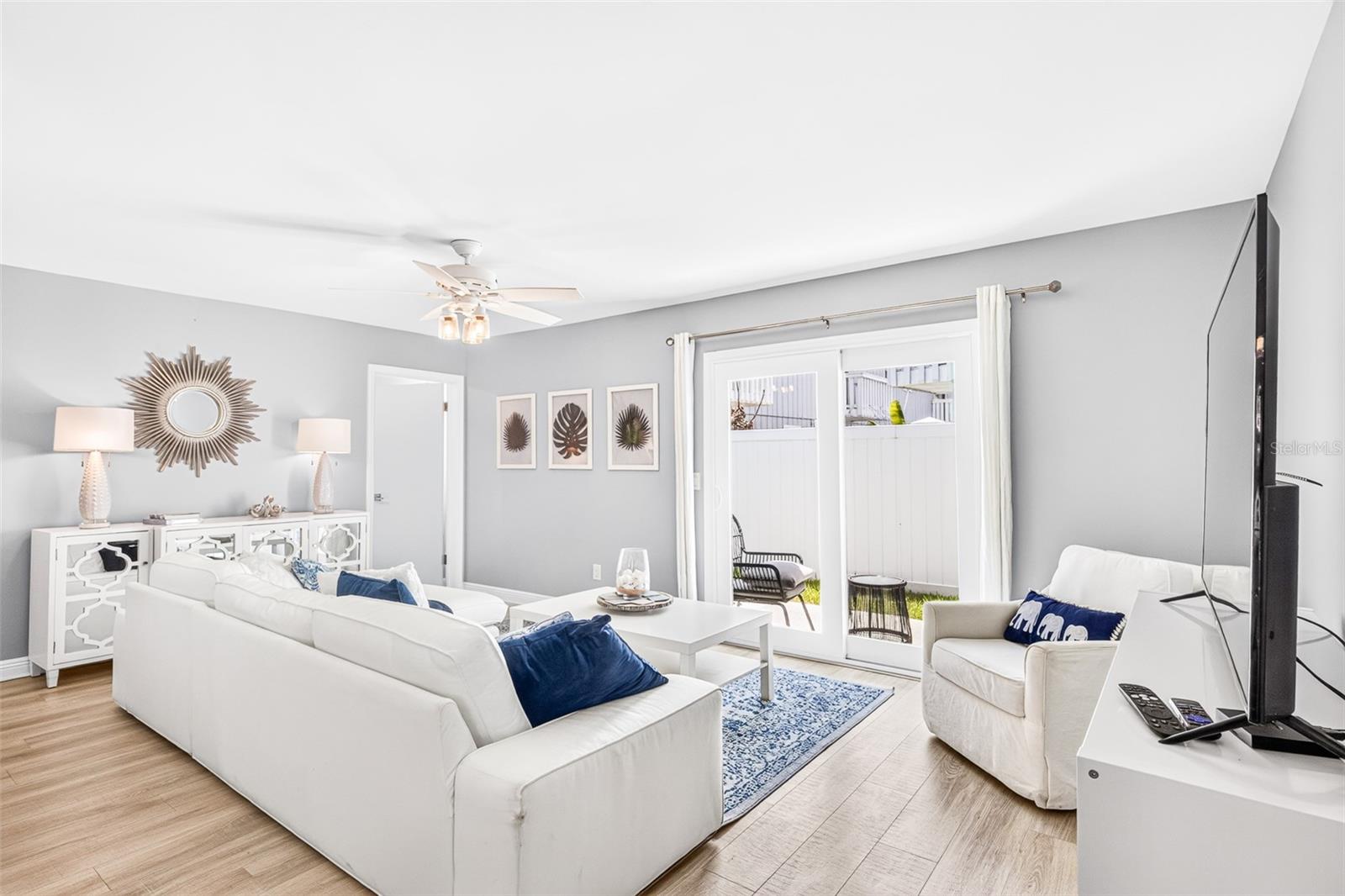 742 LAUREL BAY CIR
