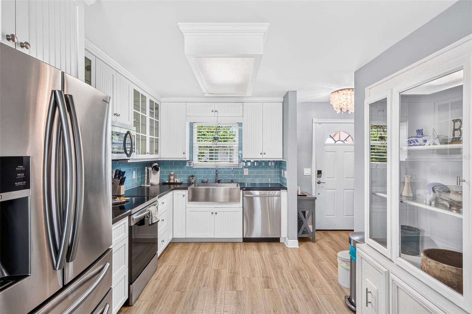 742 LAUREL BAY CIR
