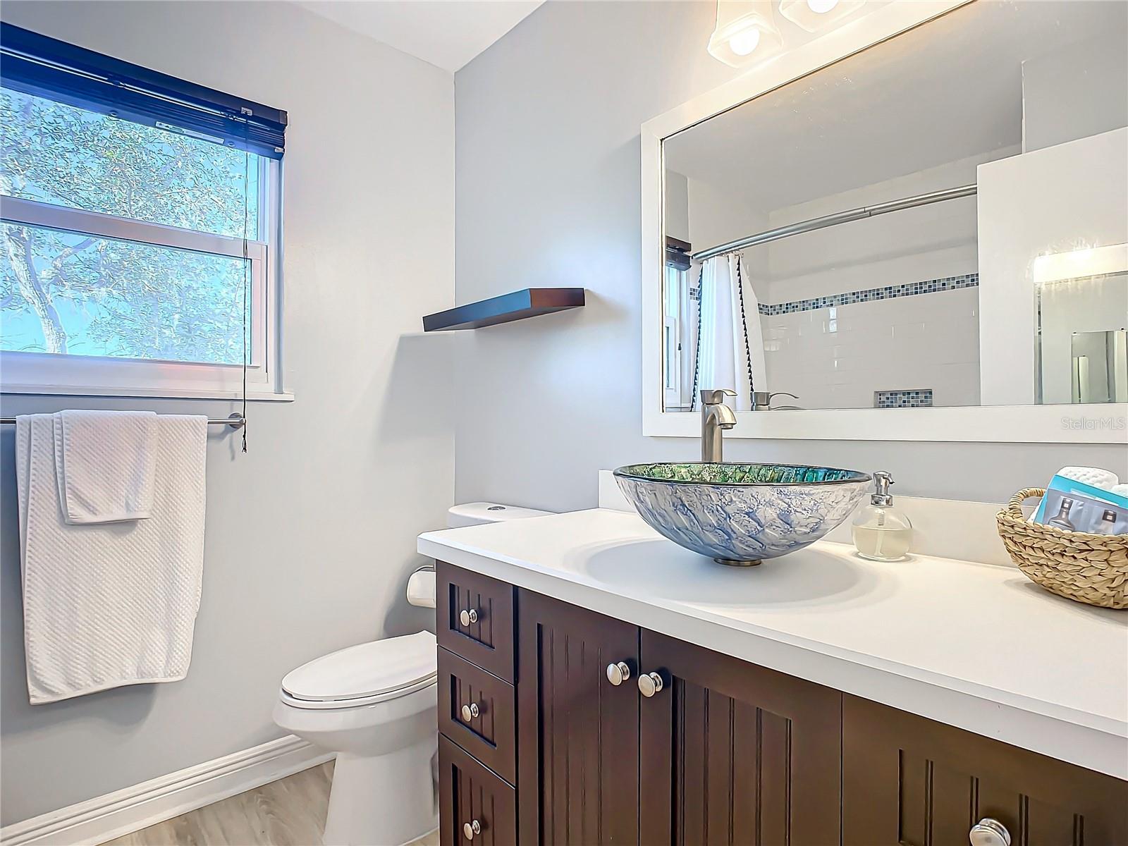 742 LAUREL BAY CIR