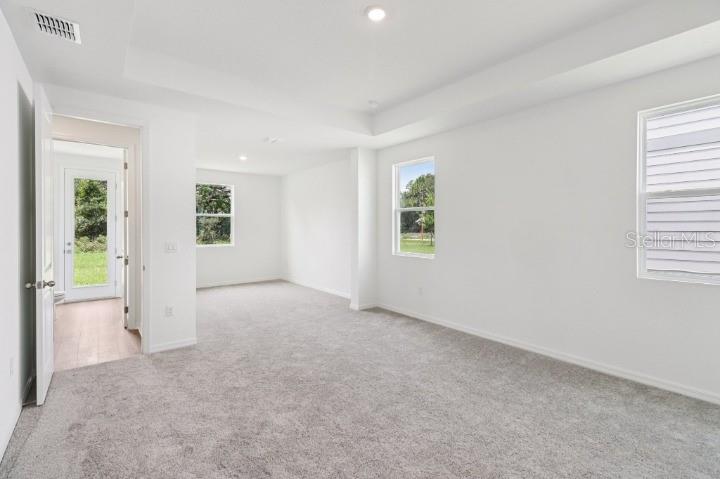 706 JUNONIA BLVD