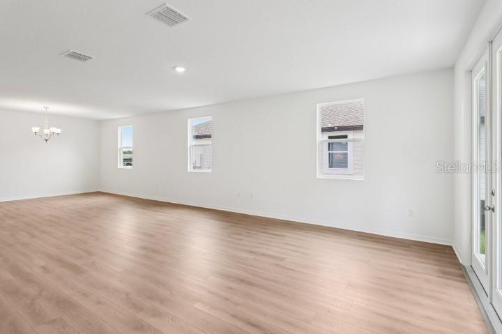 706 JUNONIA BLVD