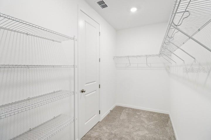 706 JUNONIA BLVD