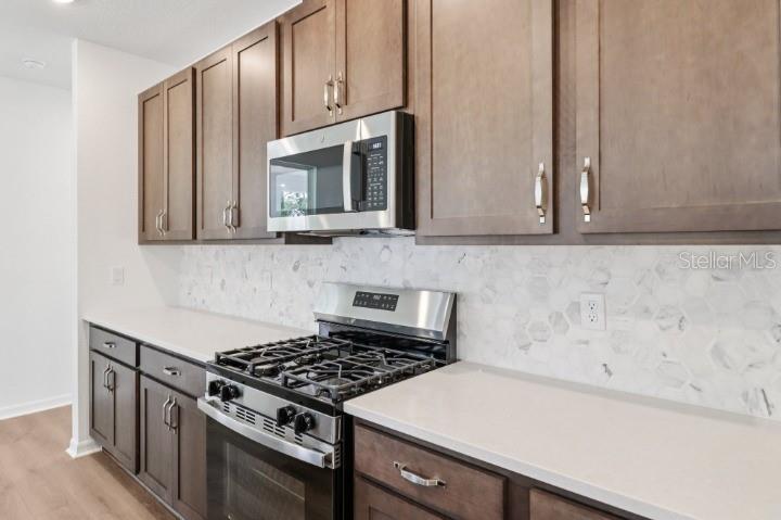 706 JUNONIA BLVD