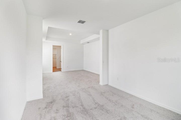706 JUNONIA BLVD