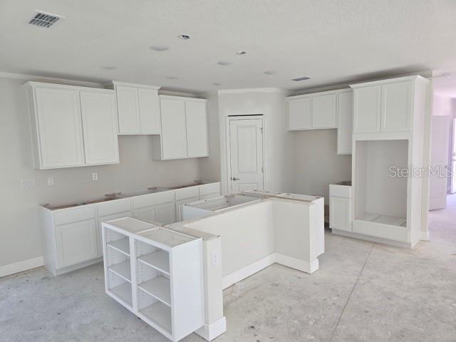 2220 ELEGANT MANOR CIR