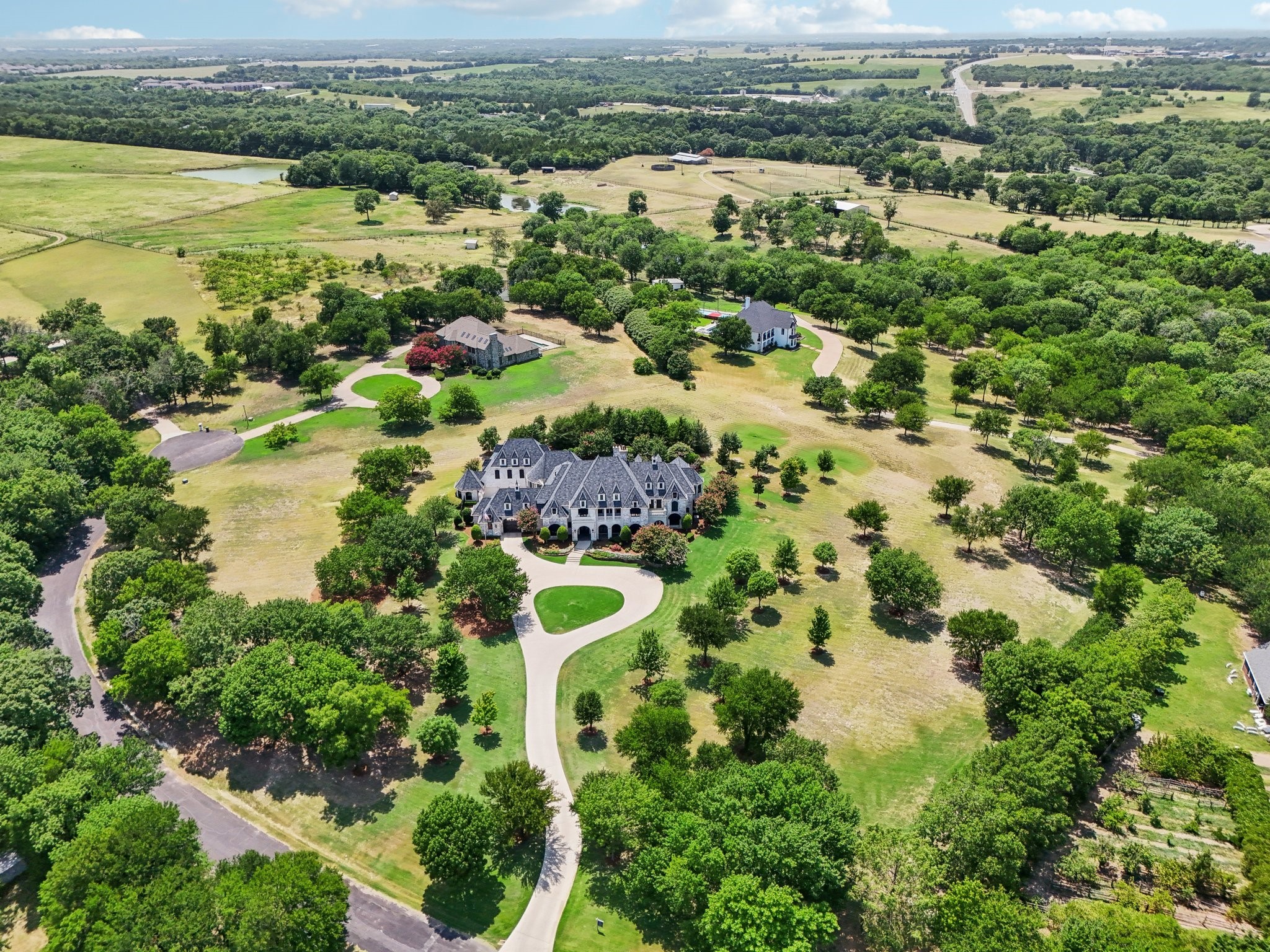 233 Woodland Hills Drive