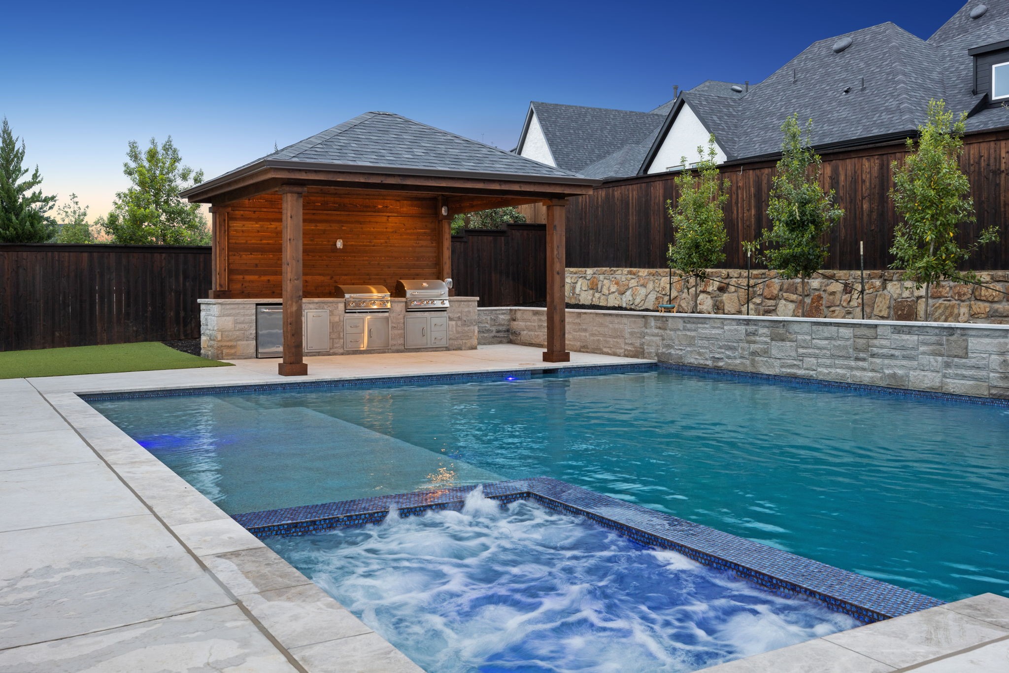 2720 Whirlaway Court