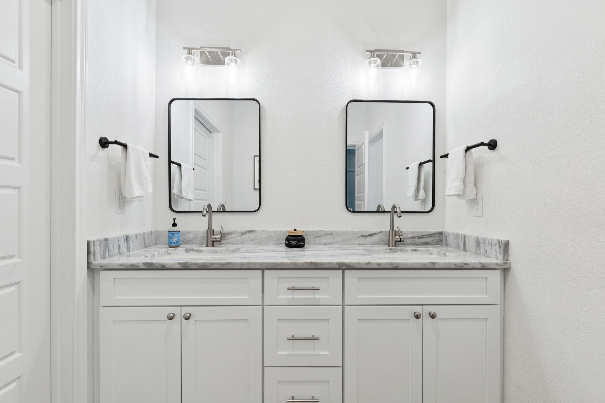 2212 Navasota Street