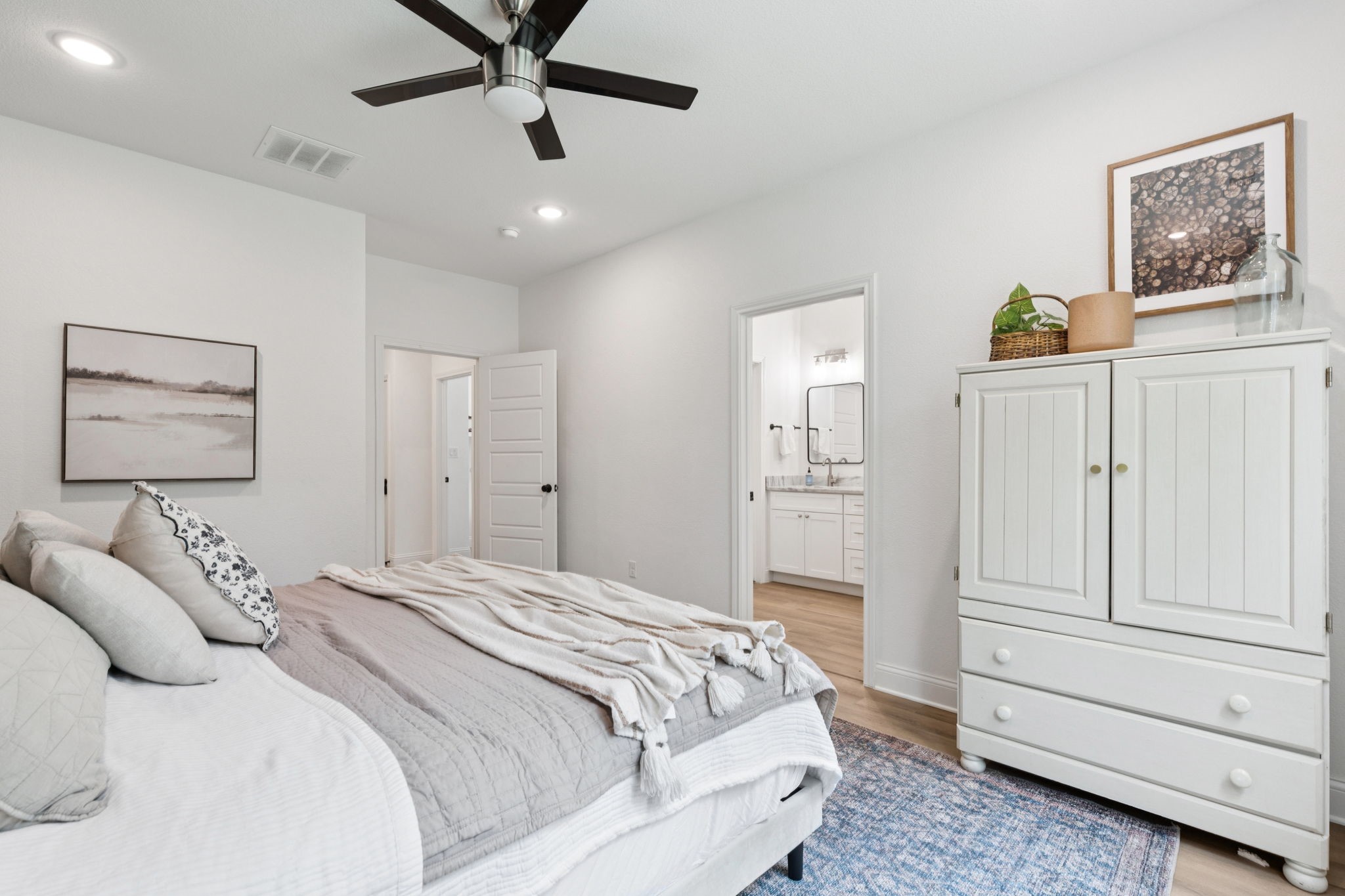 2212 Navasota Street