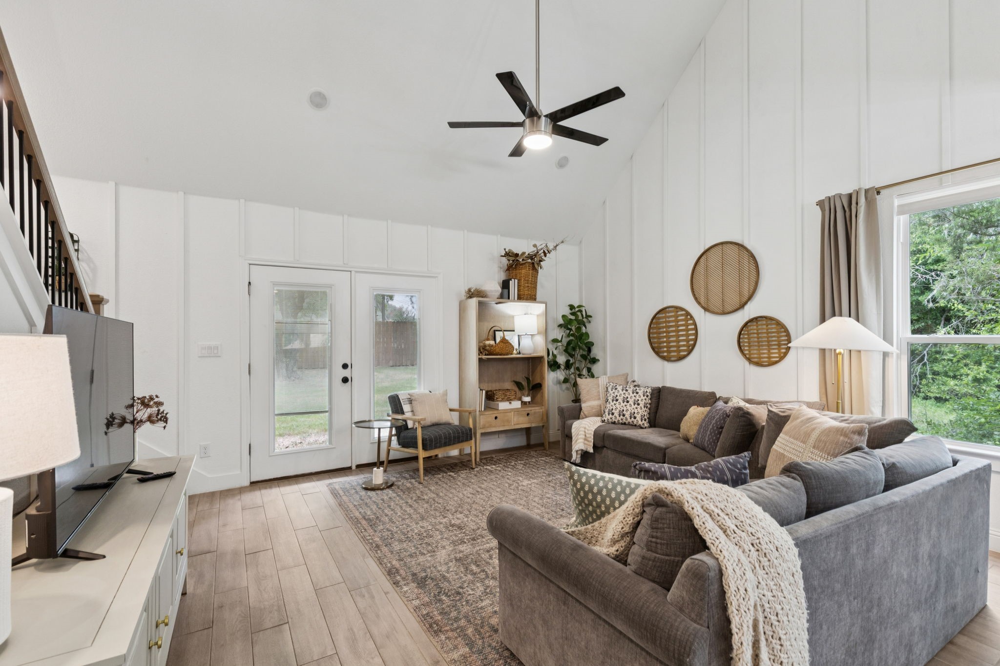 2212 Navasota Street