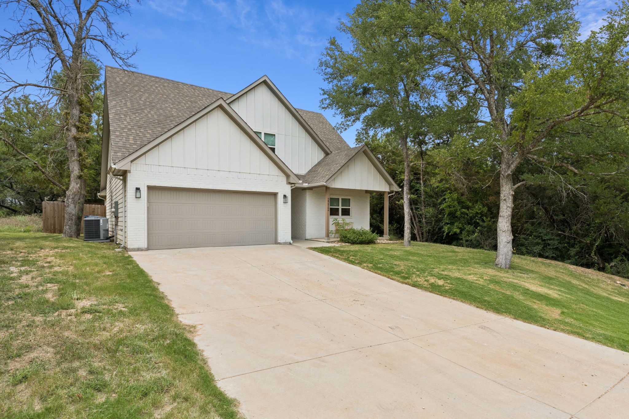 2212 Navasota Street