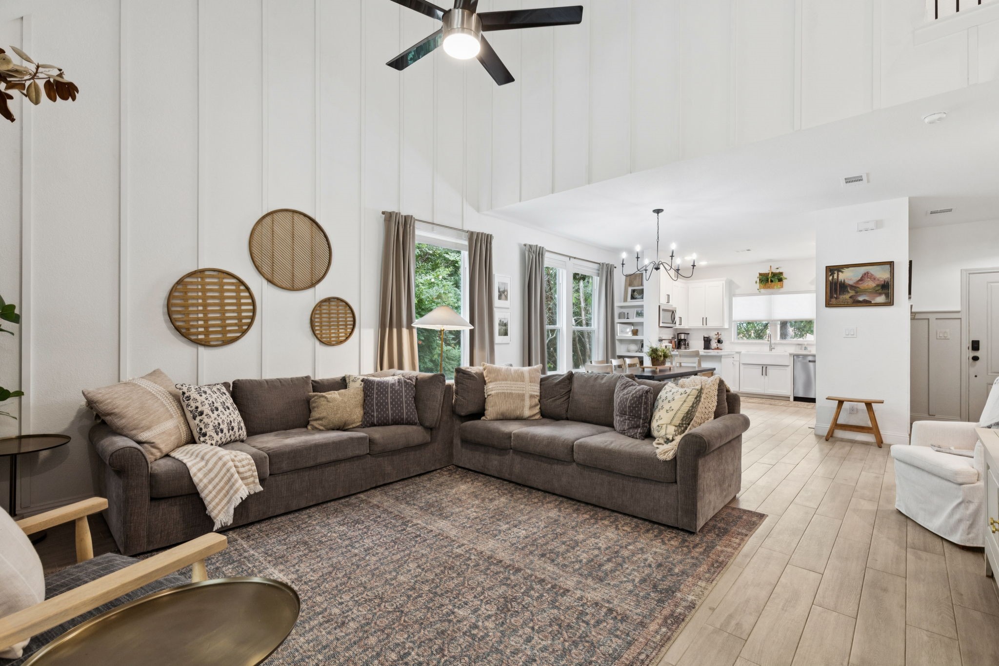 2212 Navasota Street