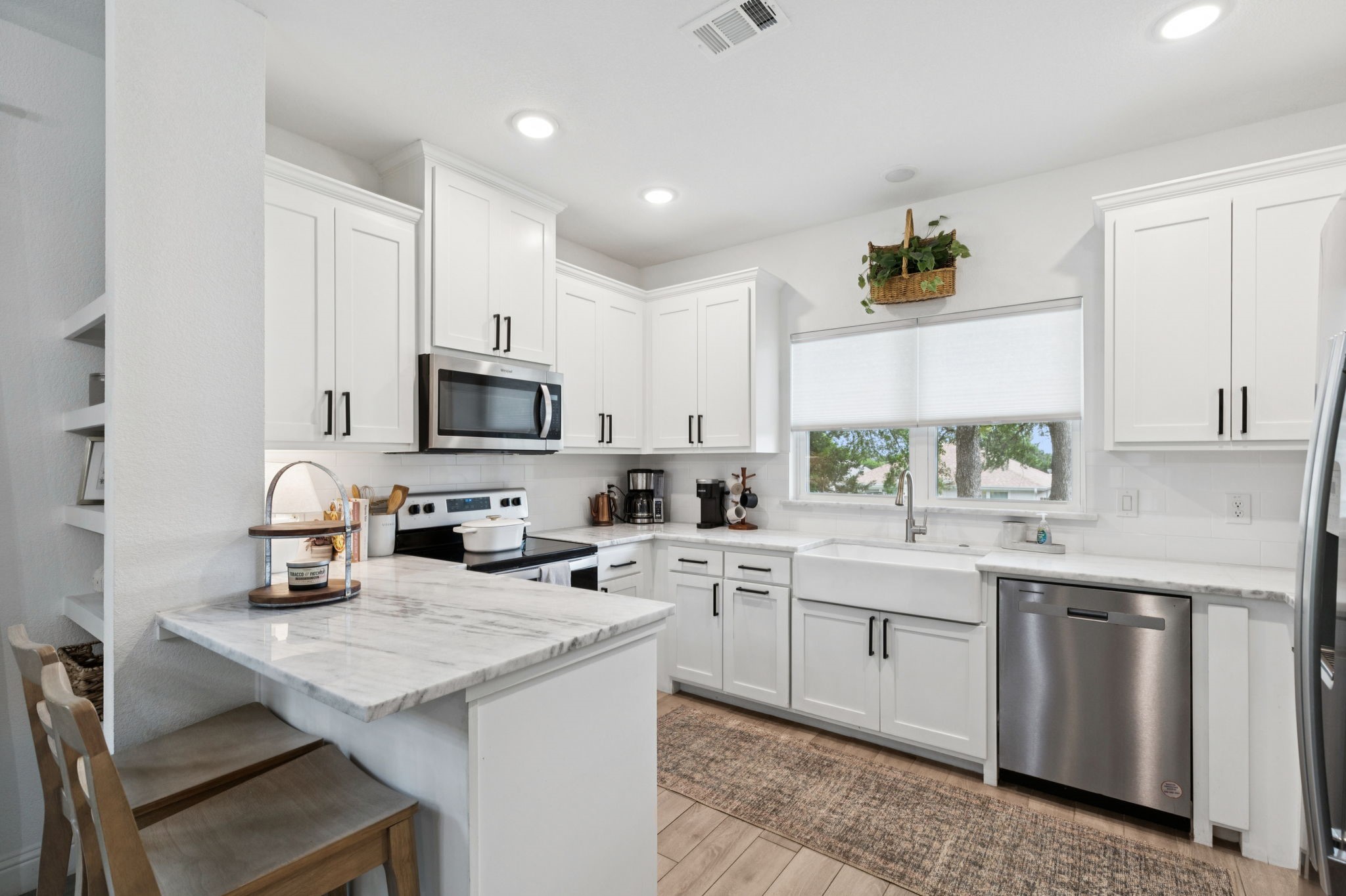 2212 Navasota Street