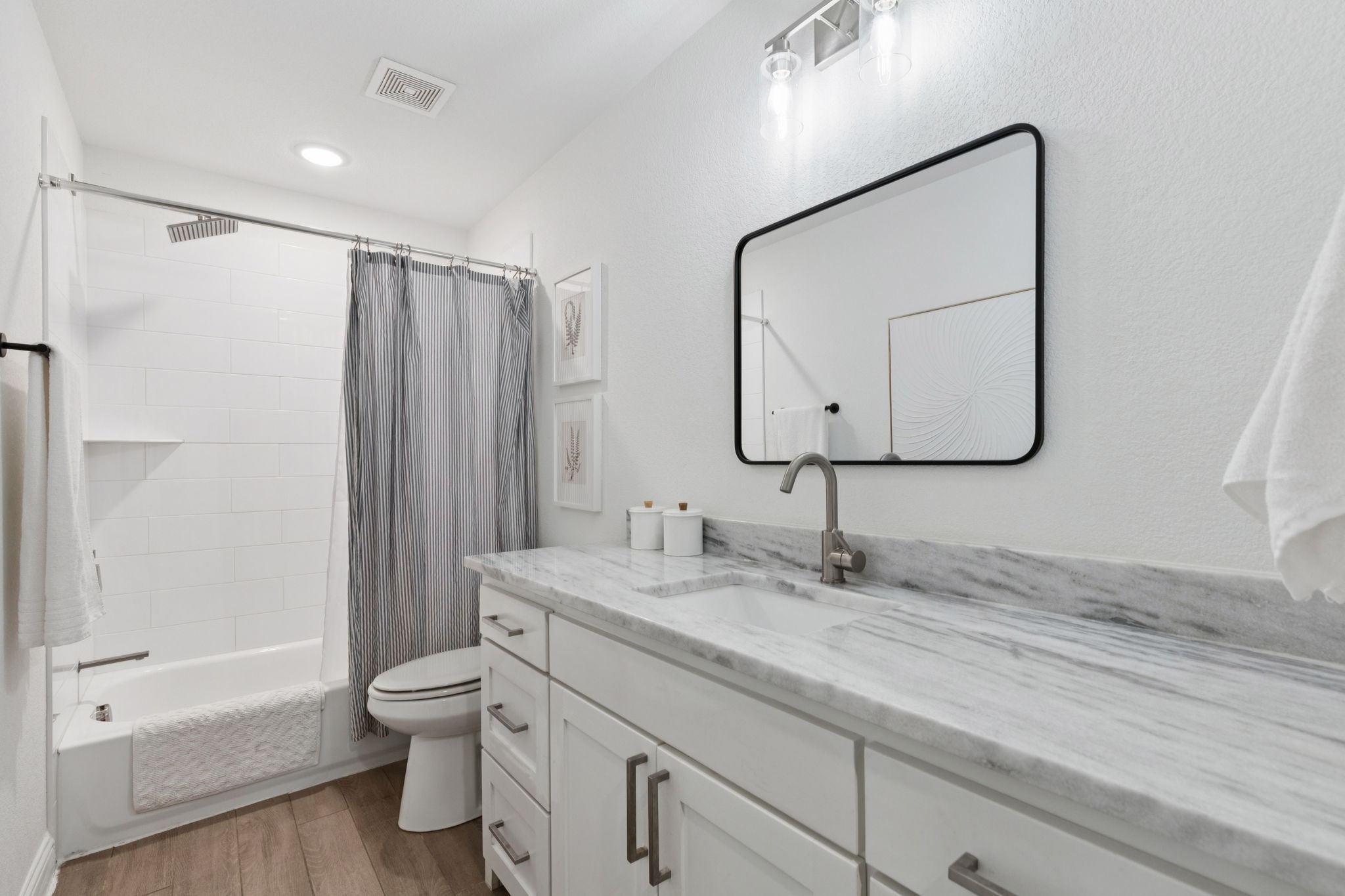 2212 Navasota Street