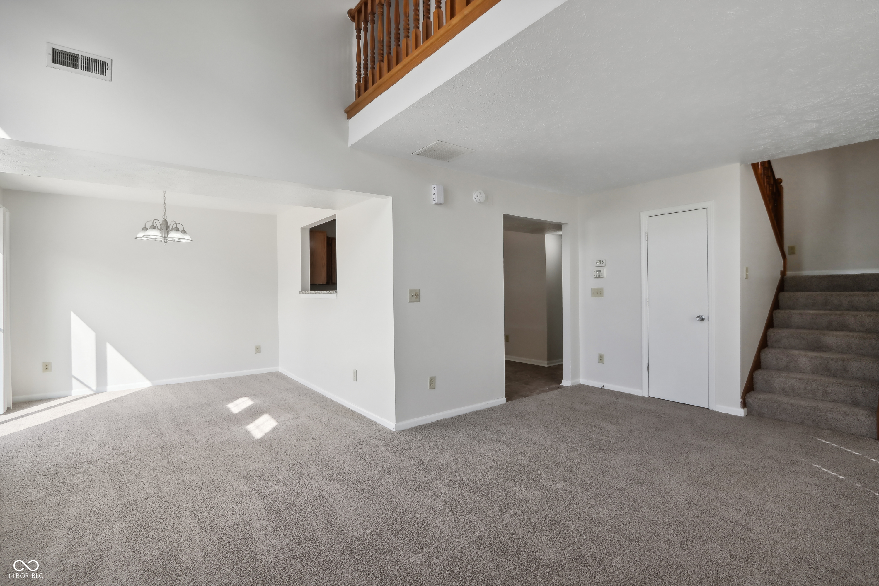 7137 Moon Court