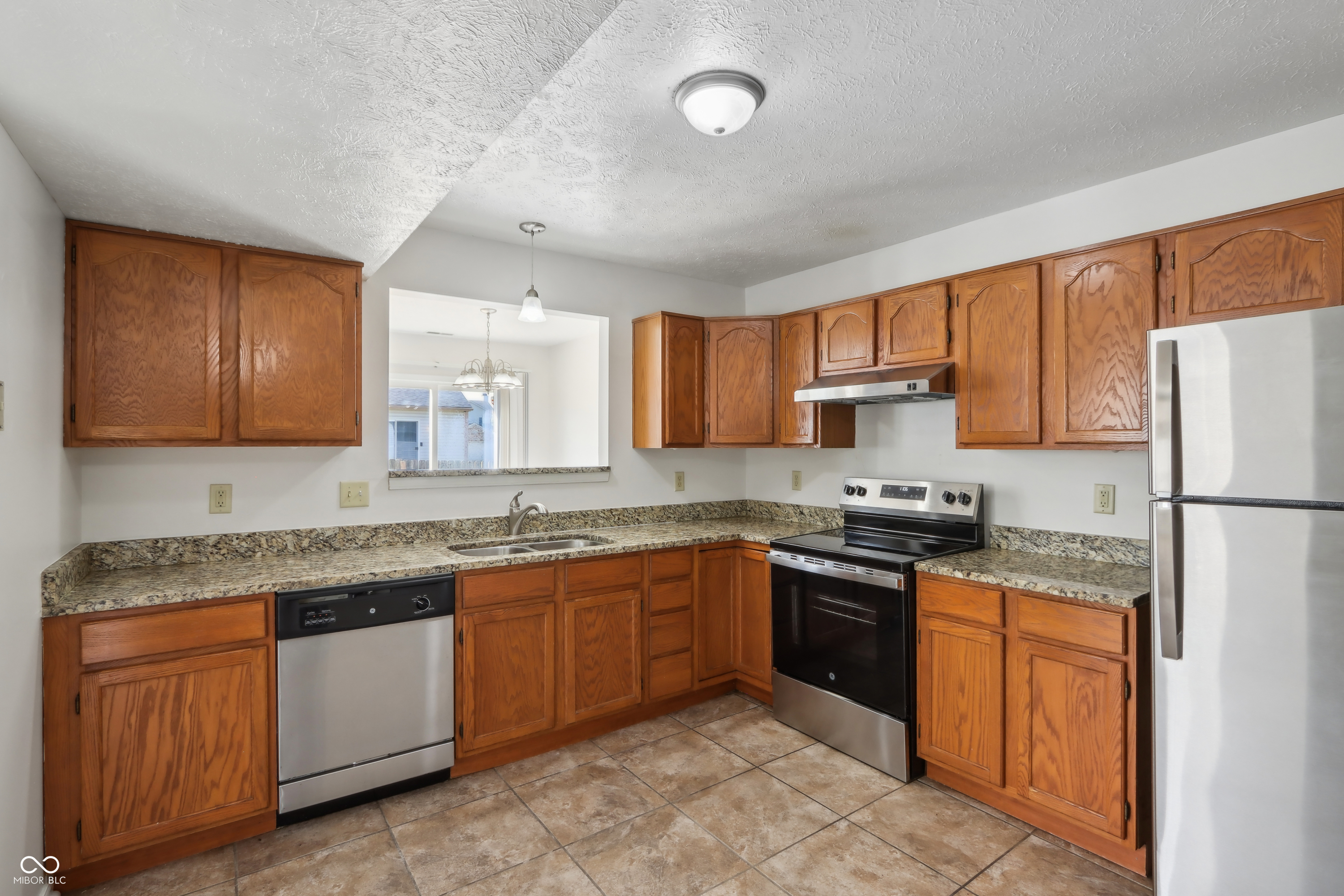 7137 Moon Court
