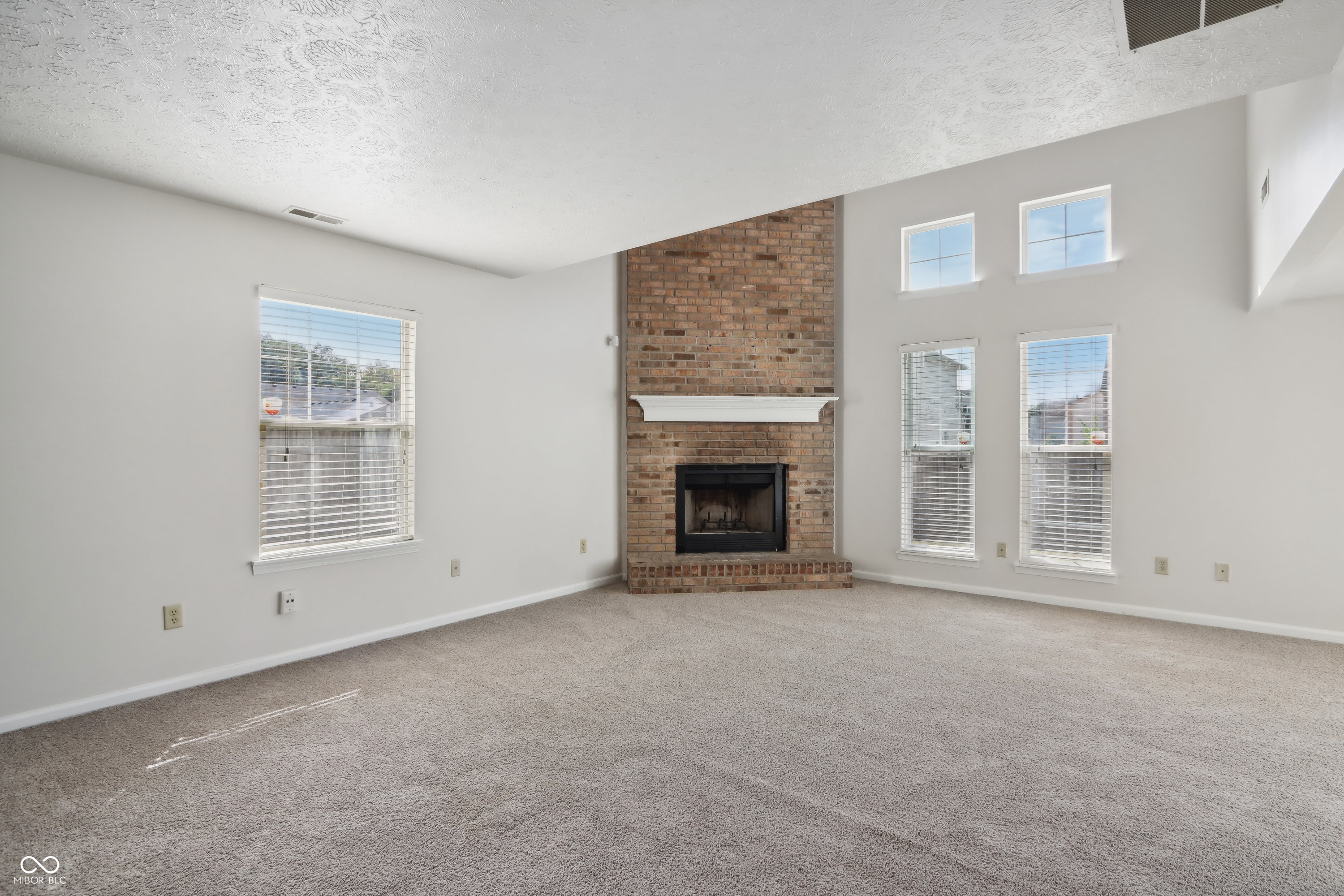 7137 Moon Court