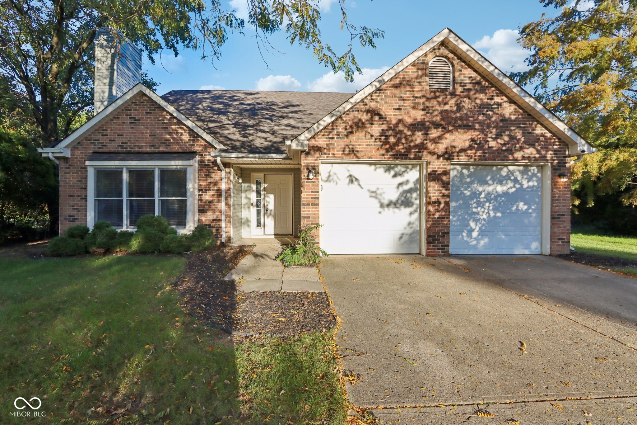 7864 Paddington Lane W