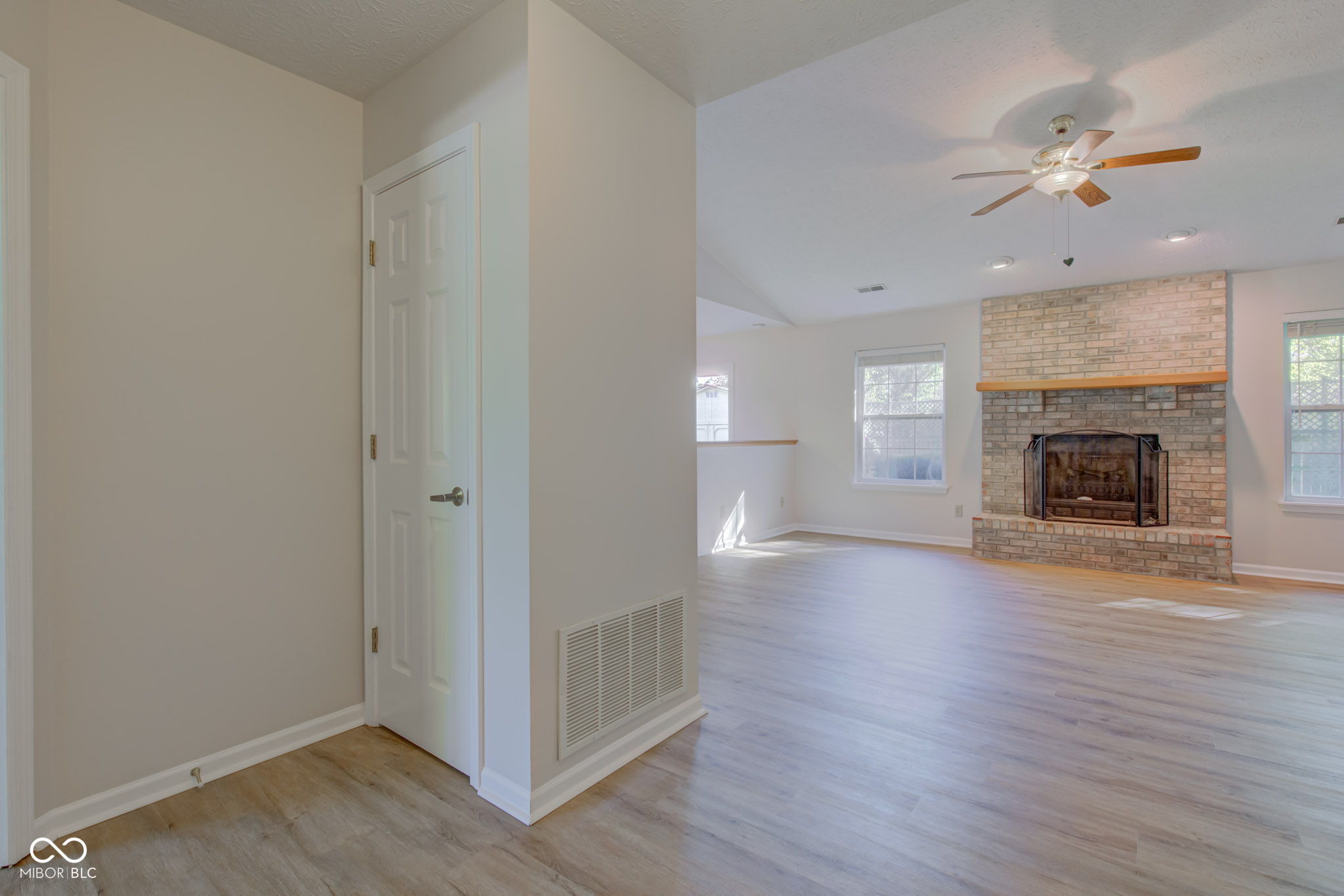5505 Kelly Anne Way