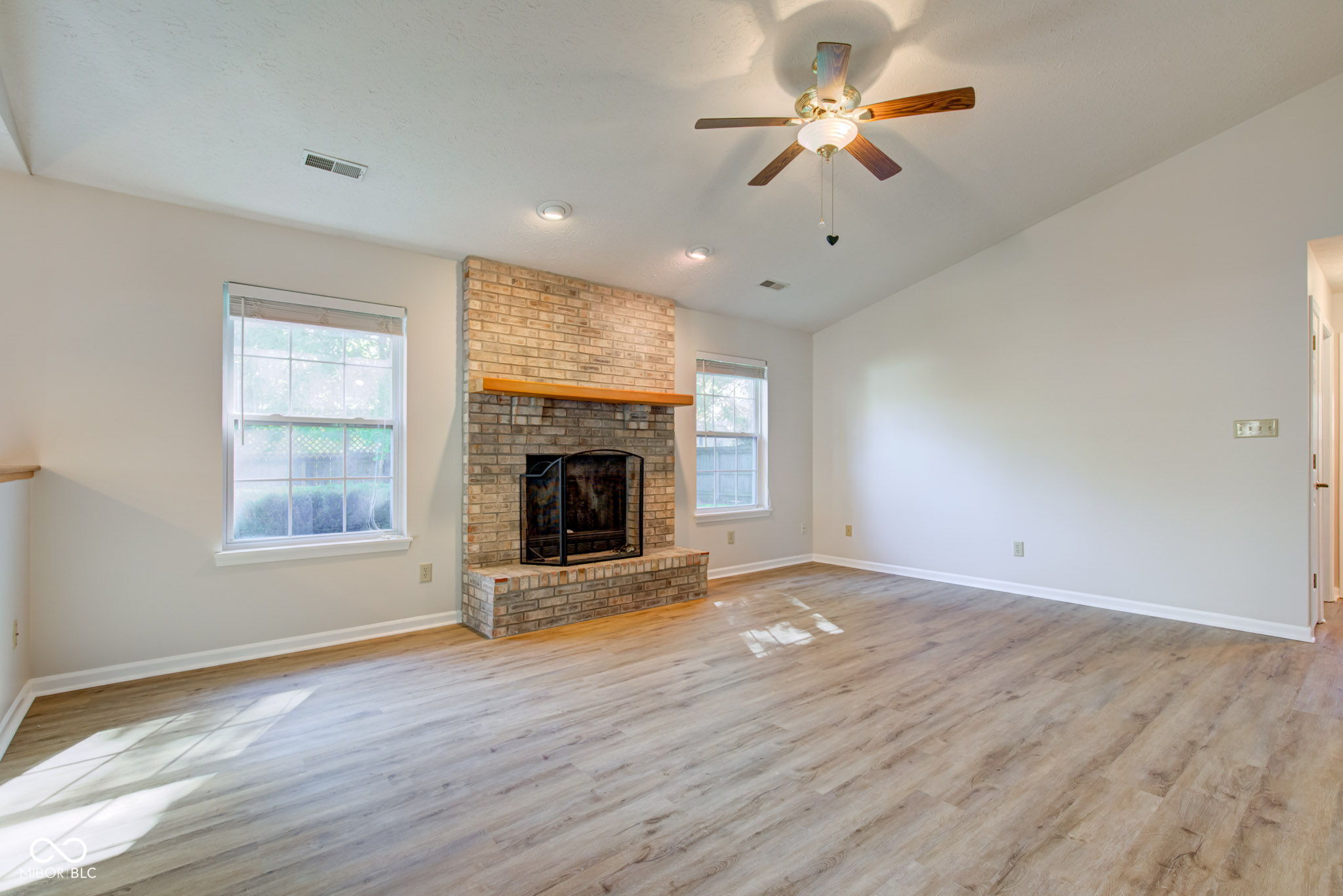 5505 Kelly Anne Way