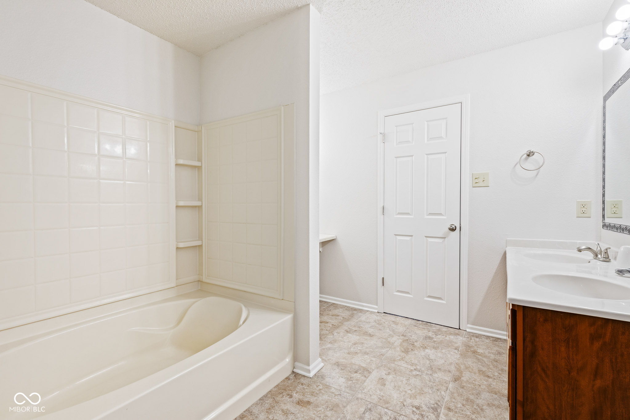 8414 Ingalls Way
