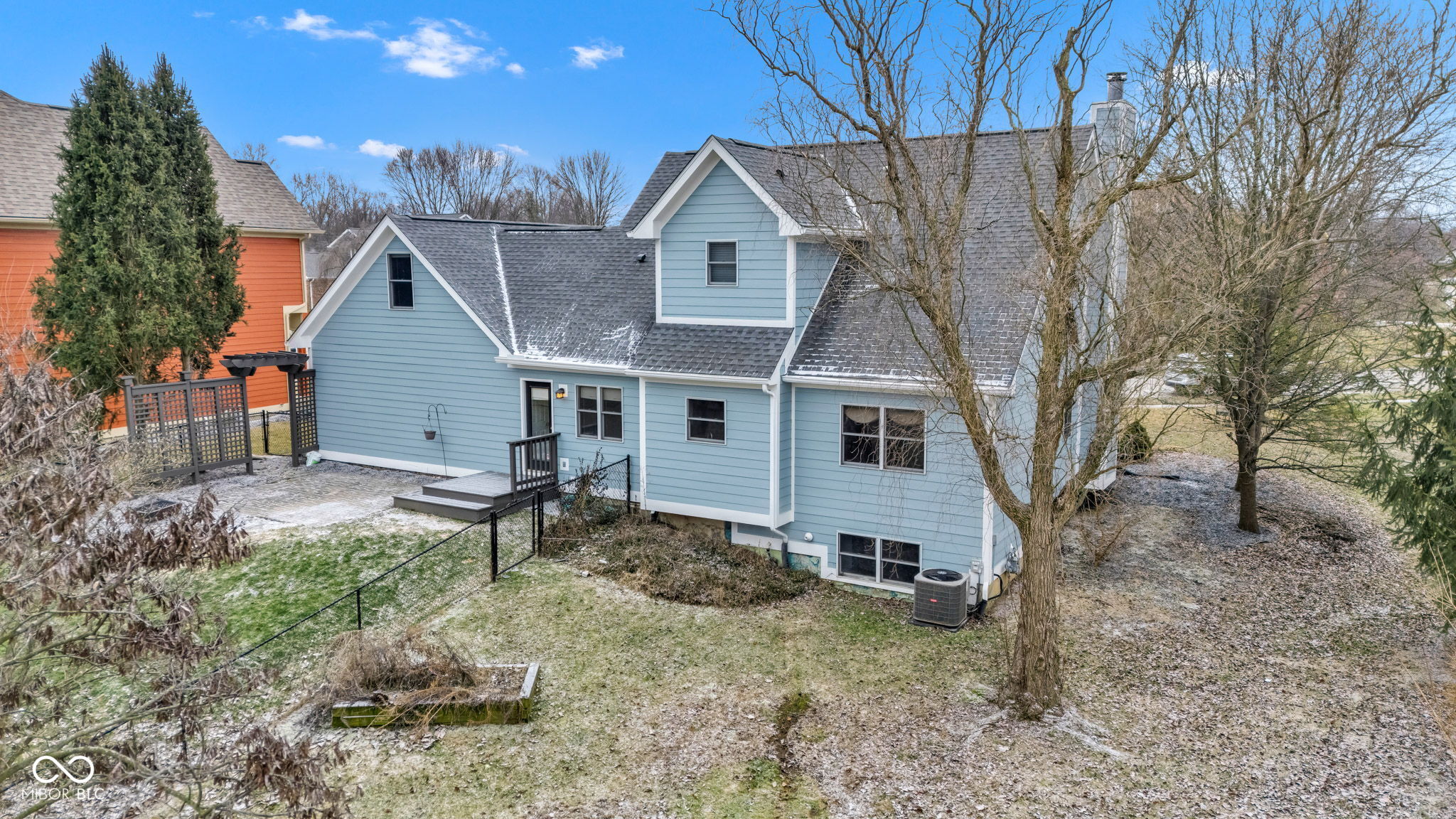 12404 Doe Lane