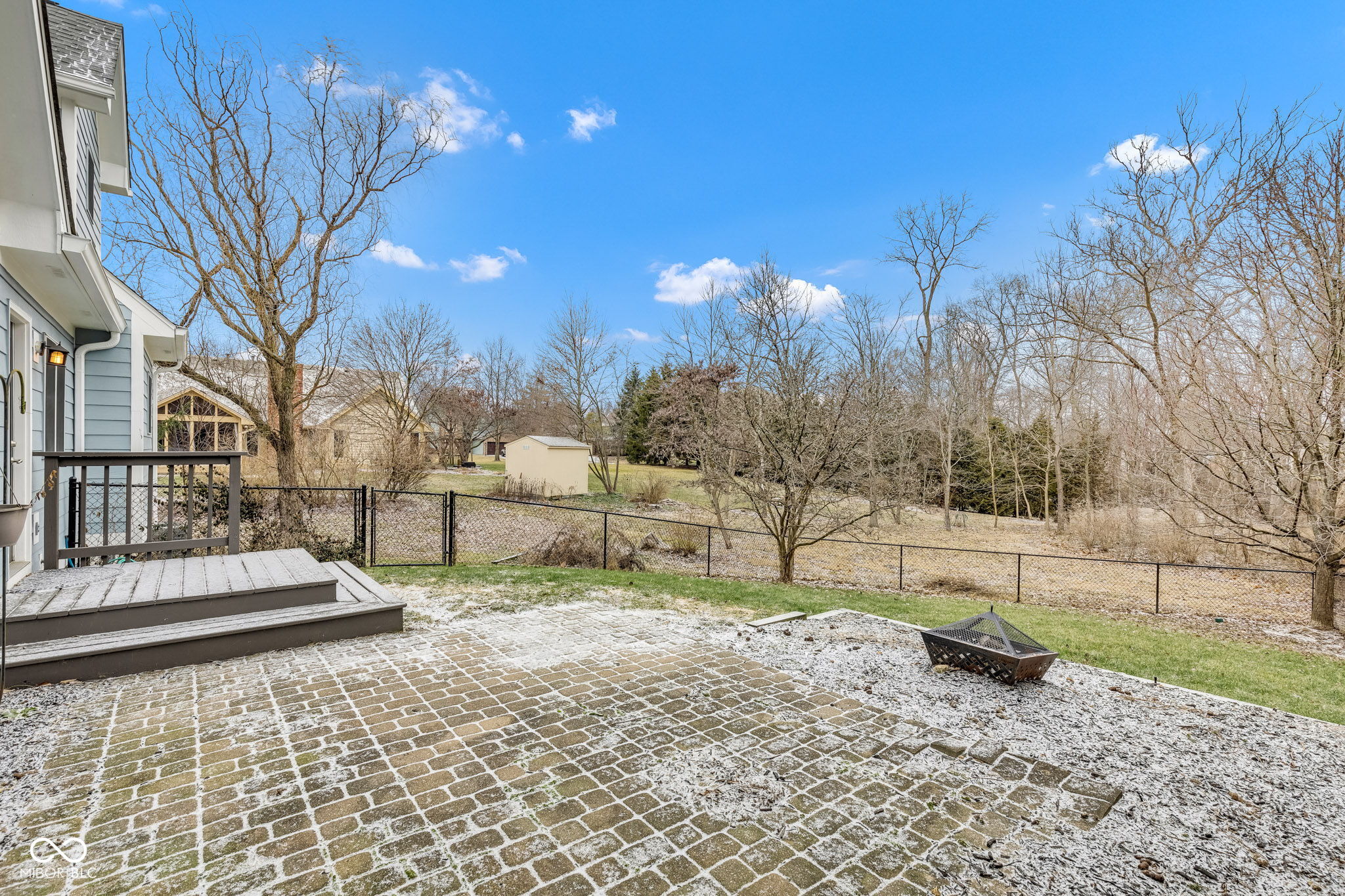 12404 Doe Lane