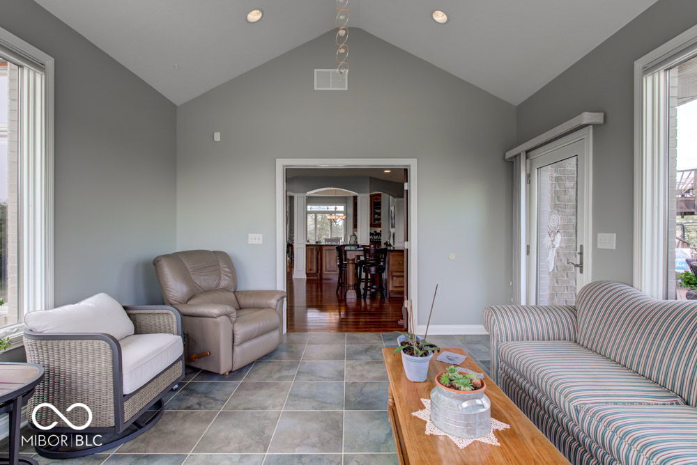 9615 N County Road 150 Road E