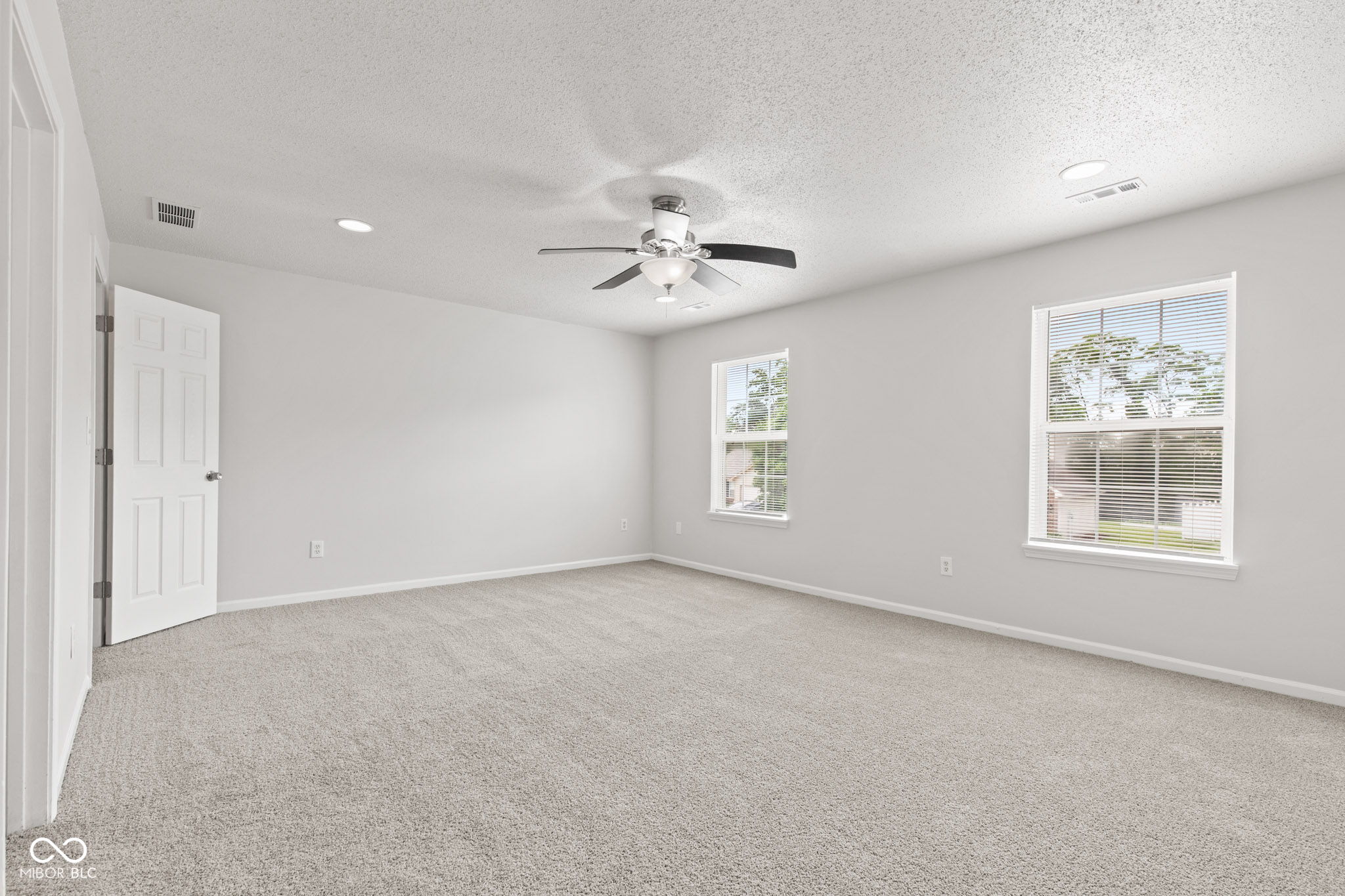 1903 Windy Hl Lane