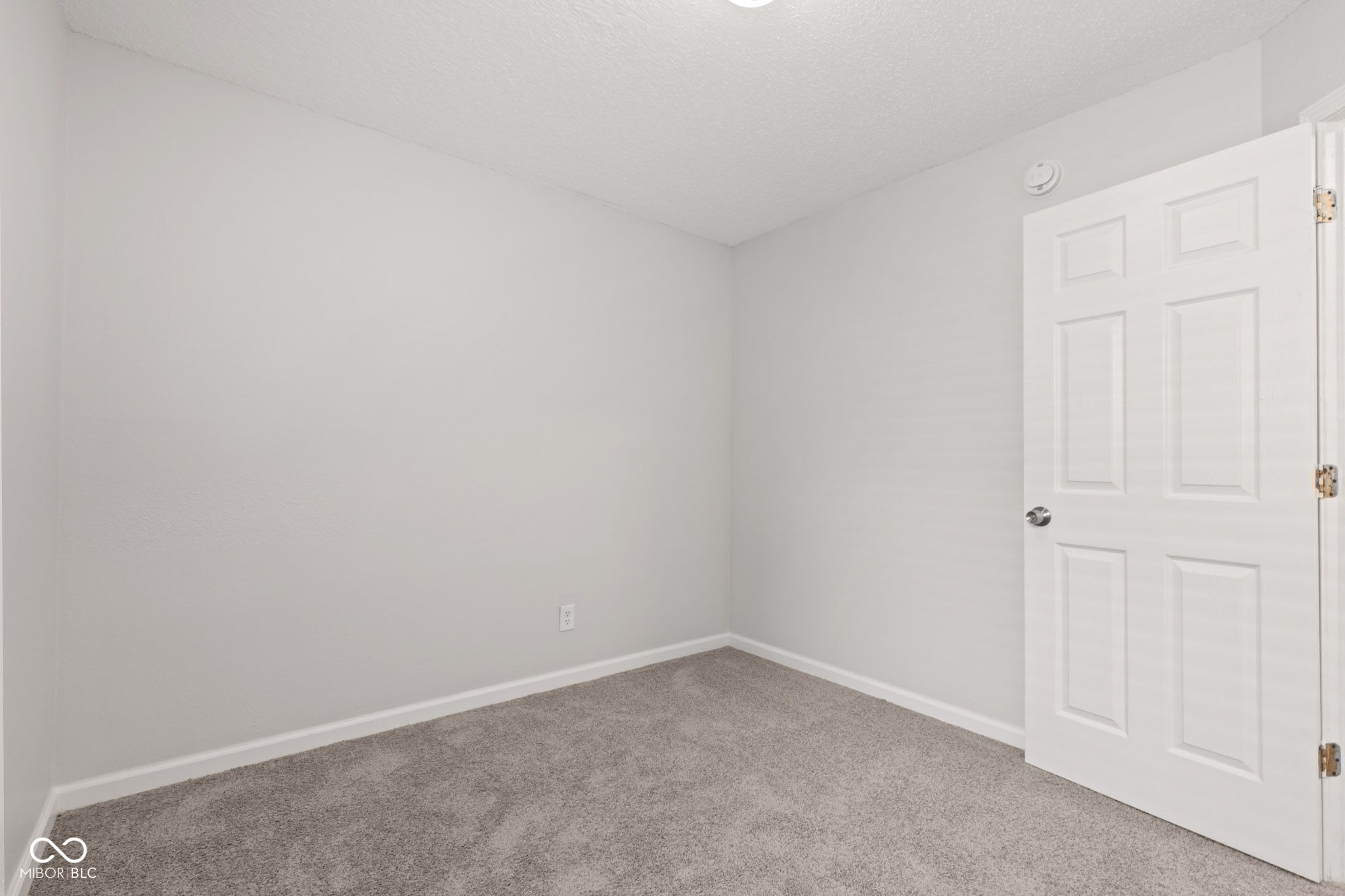 6227 Long River Lane