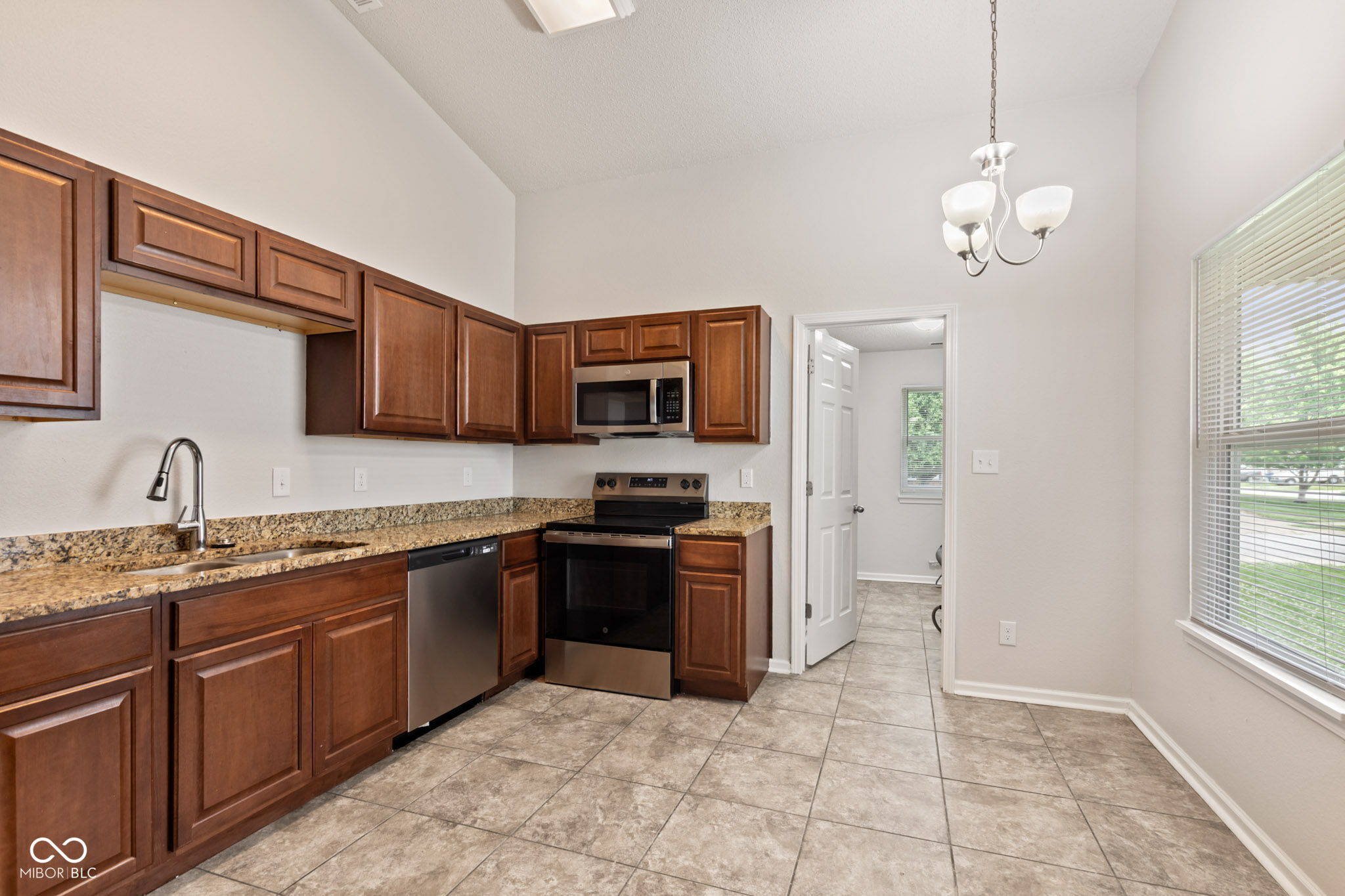 6332 Long River Lane