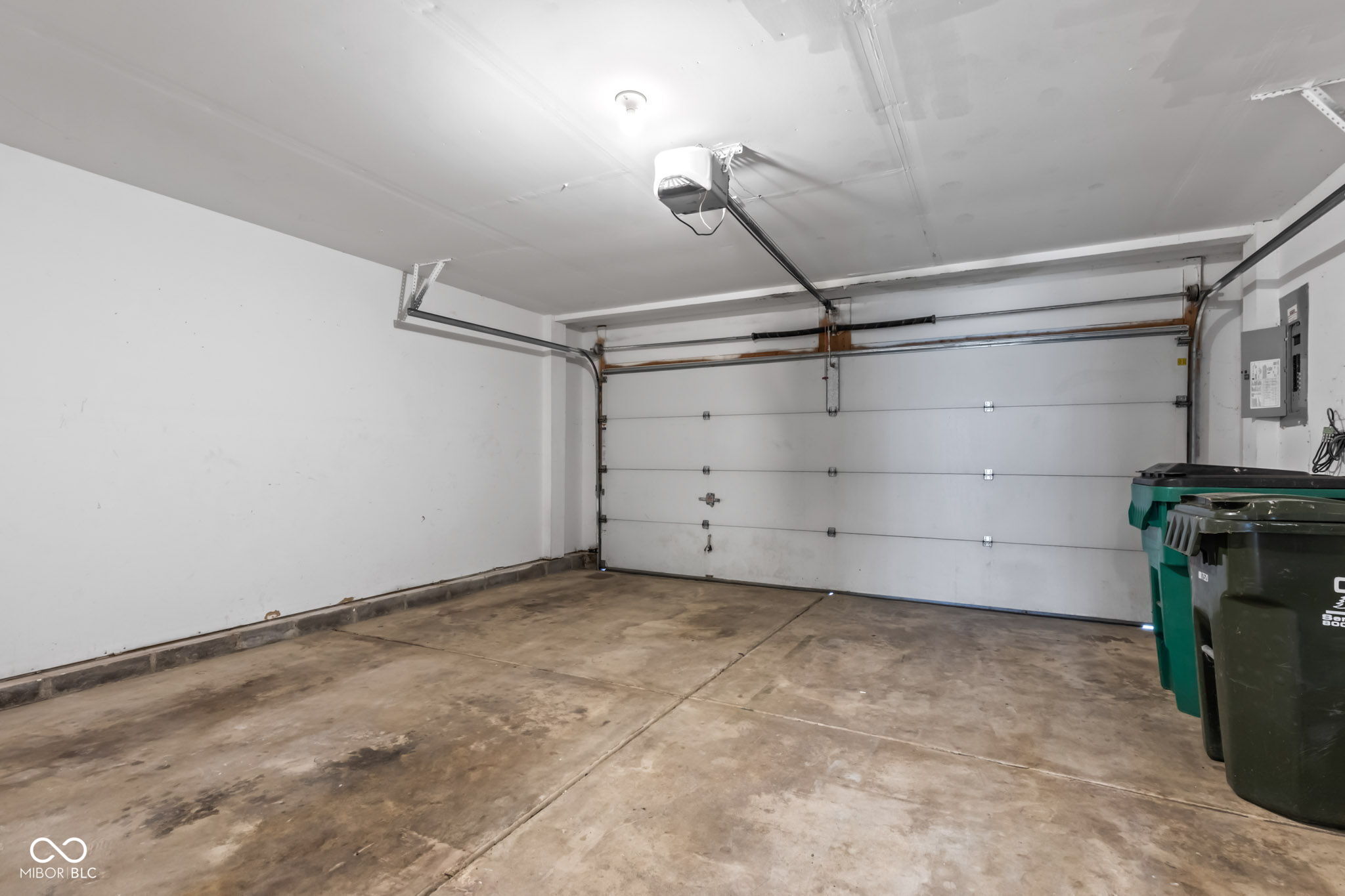 2270 Collins Way