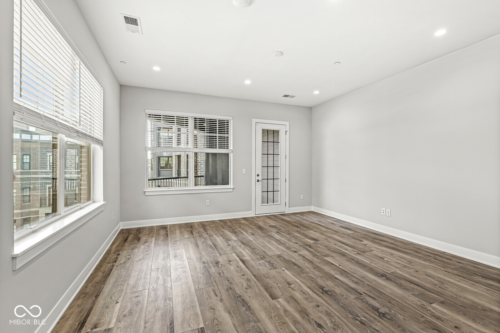 920 Veterans Way Unit: 201