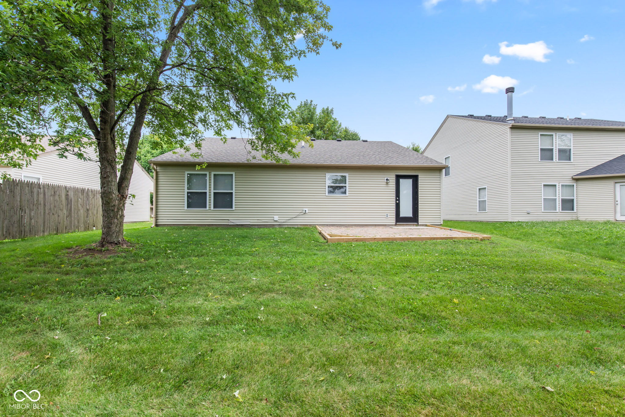6693 W Philadelphia Drive