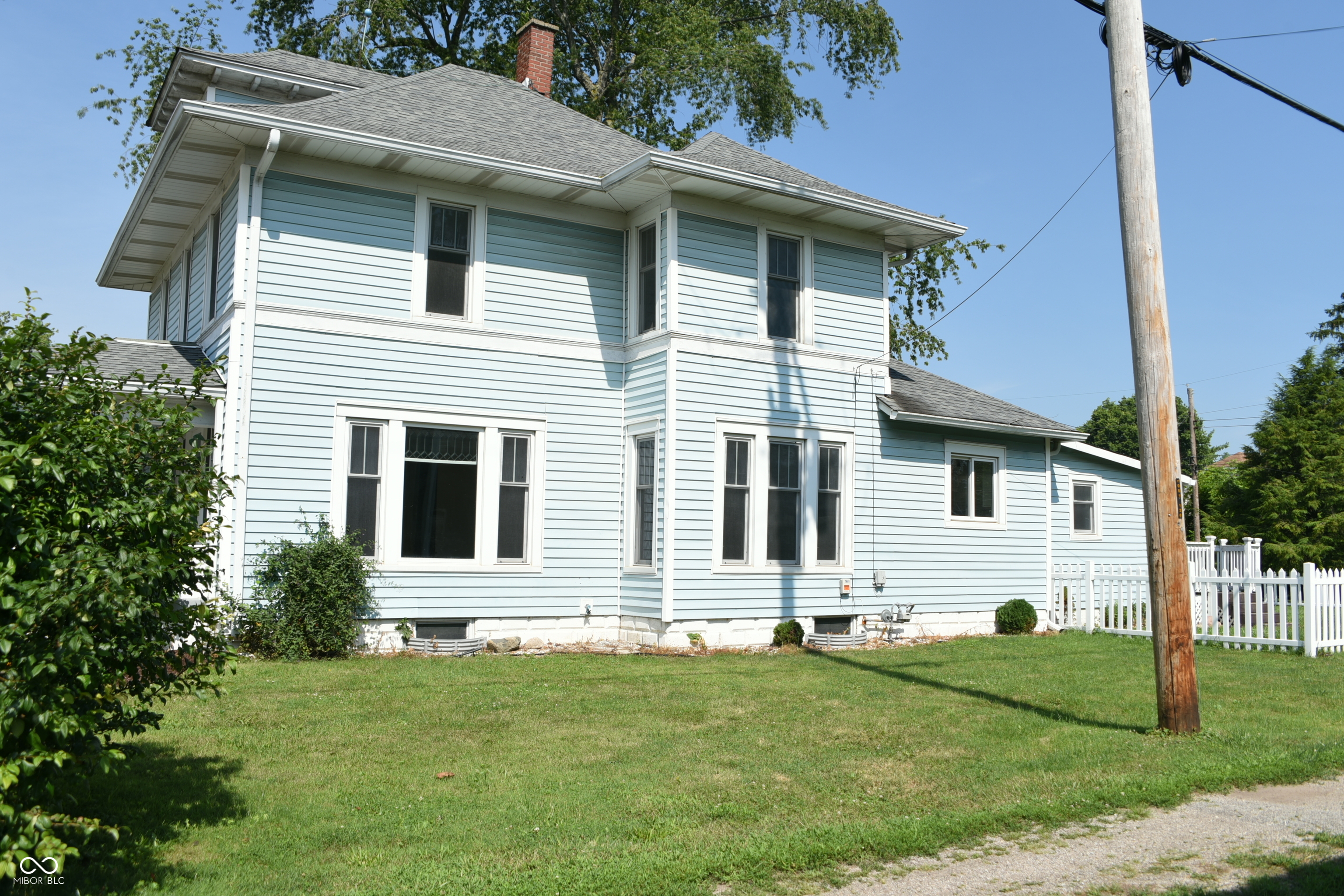 205 W 3rd Street