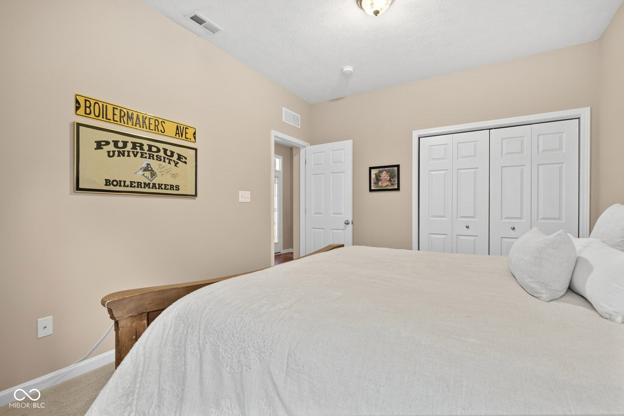 6235 Edenshall Lane