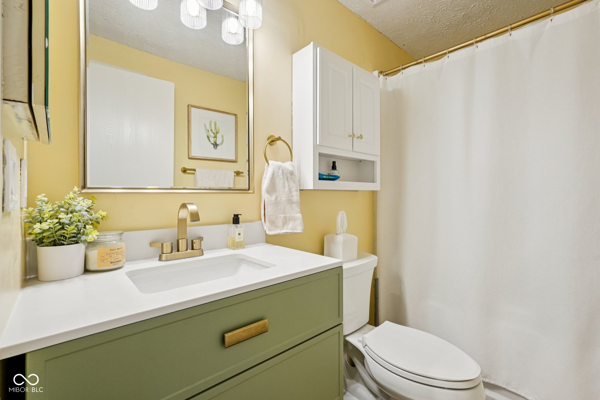 609 Sunblest Boulevard S