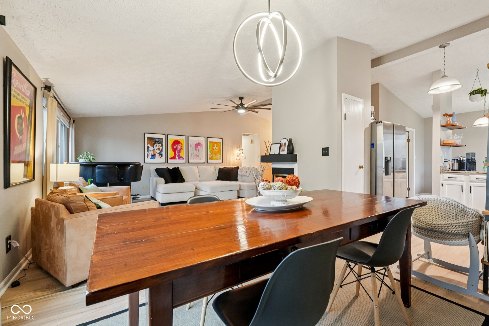 609 Sunblest Boulevard S