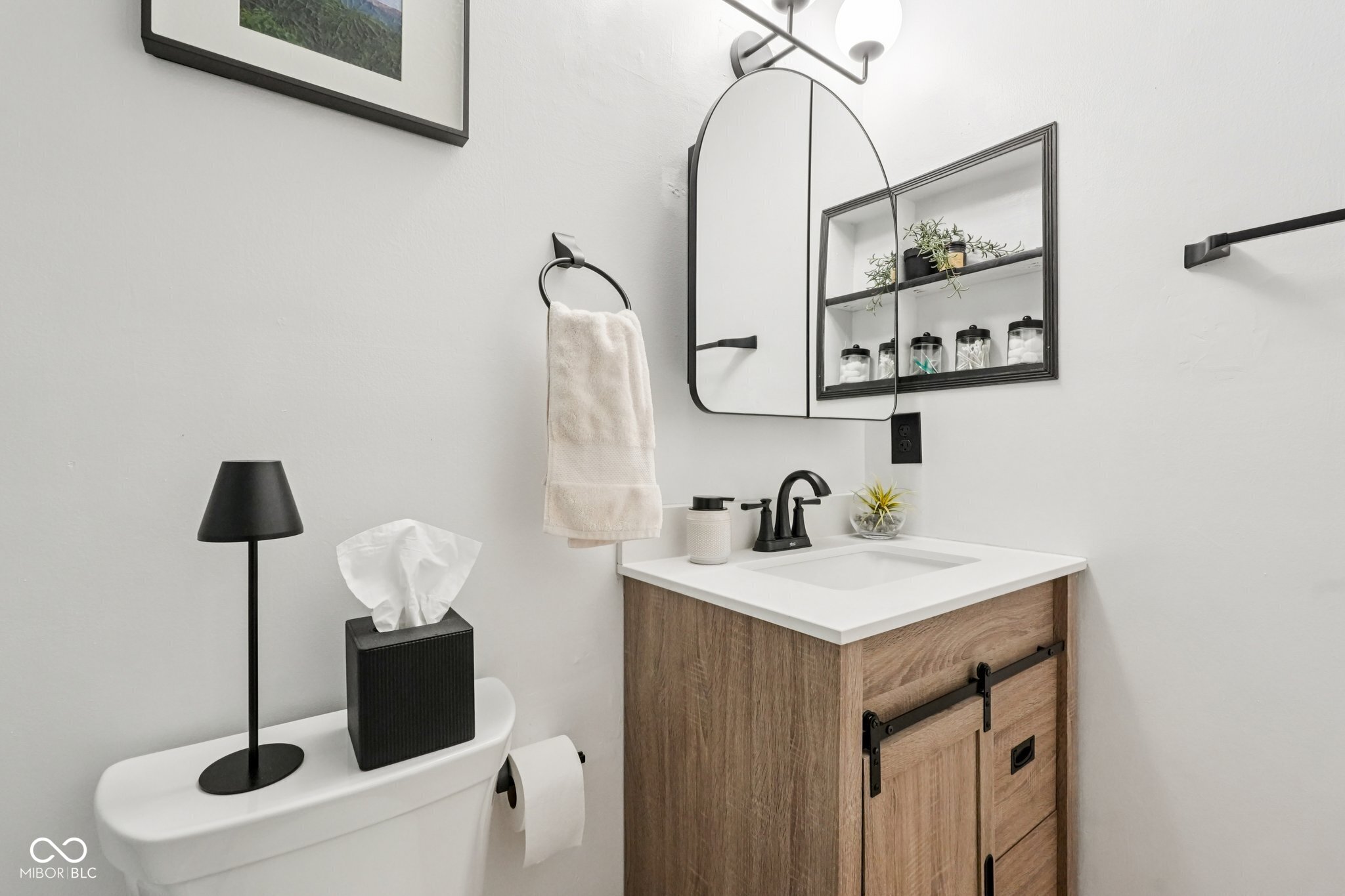 609 Sunblest Boulevard S